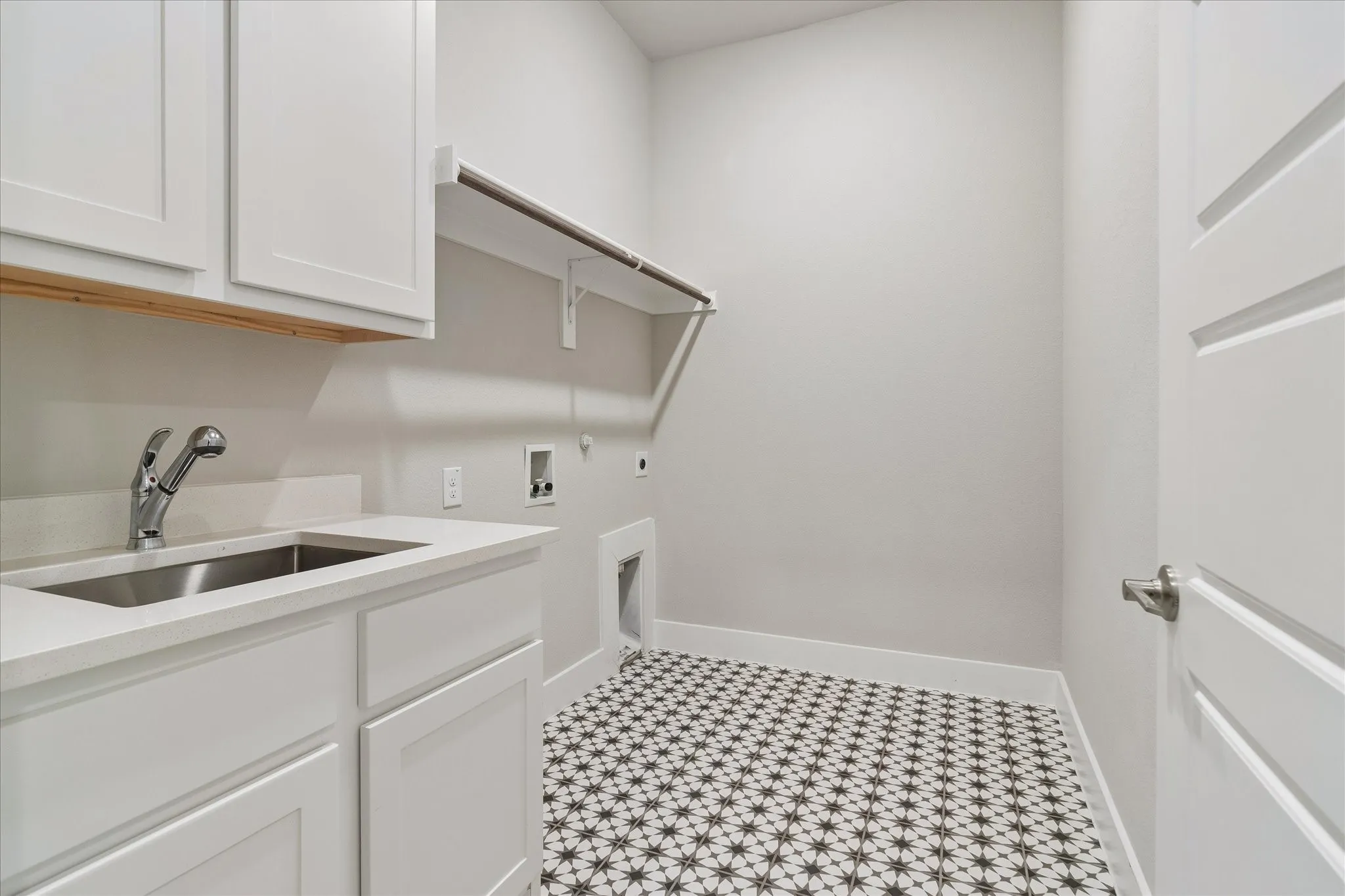 Single Family Residence For Sale in Collin County , 914 Paradise Lane, Wylie, Texas 75098, 5 Bedroom, 4 Bathroom, 3 Garage spaces, 3,818 Sqft, built in 2022, mls#21299031, Real Estate Agent in Wylie, Homes For Sale in Collin county, Homes For Sale in Wylie, Realtor in Wylie Texas, Real Estate Brokerage Independent Realty Texas, Luminita Cordes Realtor
