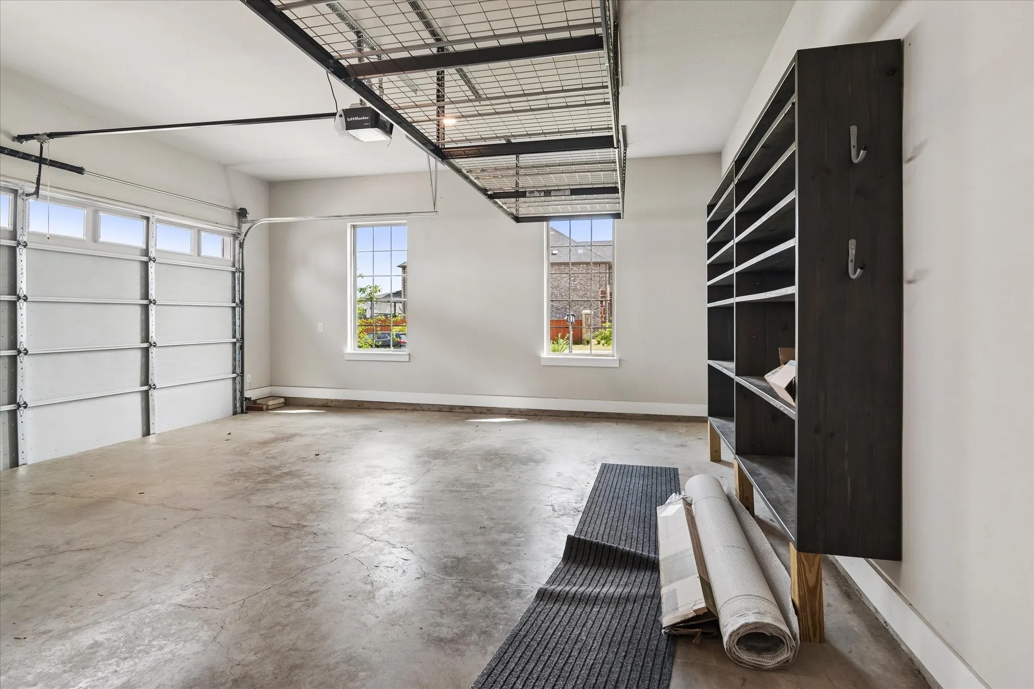 Single Family Residence For Sale in Collin County , 914 Paradise Lane, Wylie, Texas 75098, 5 Bedroom, 4 Bathroom, 3 Garage spaces, 3,818 Sqft, built in 2022, mls#21299031, Real Estate Agent in Wylie, Homes For Sale in Collin county, Homes For Sale in Wylie, Realtor in Wylie Texas, Real Estate Brokerage Independent Realty Texas, Luminita Cordes Realtor
