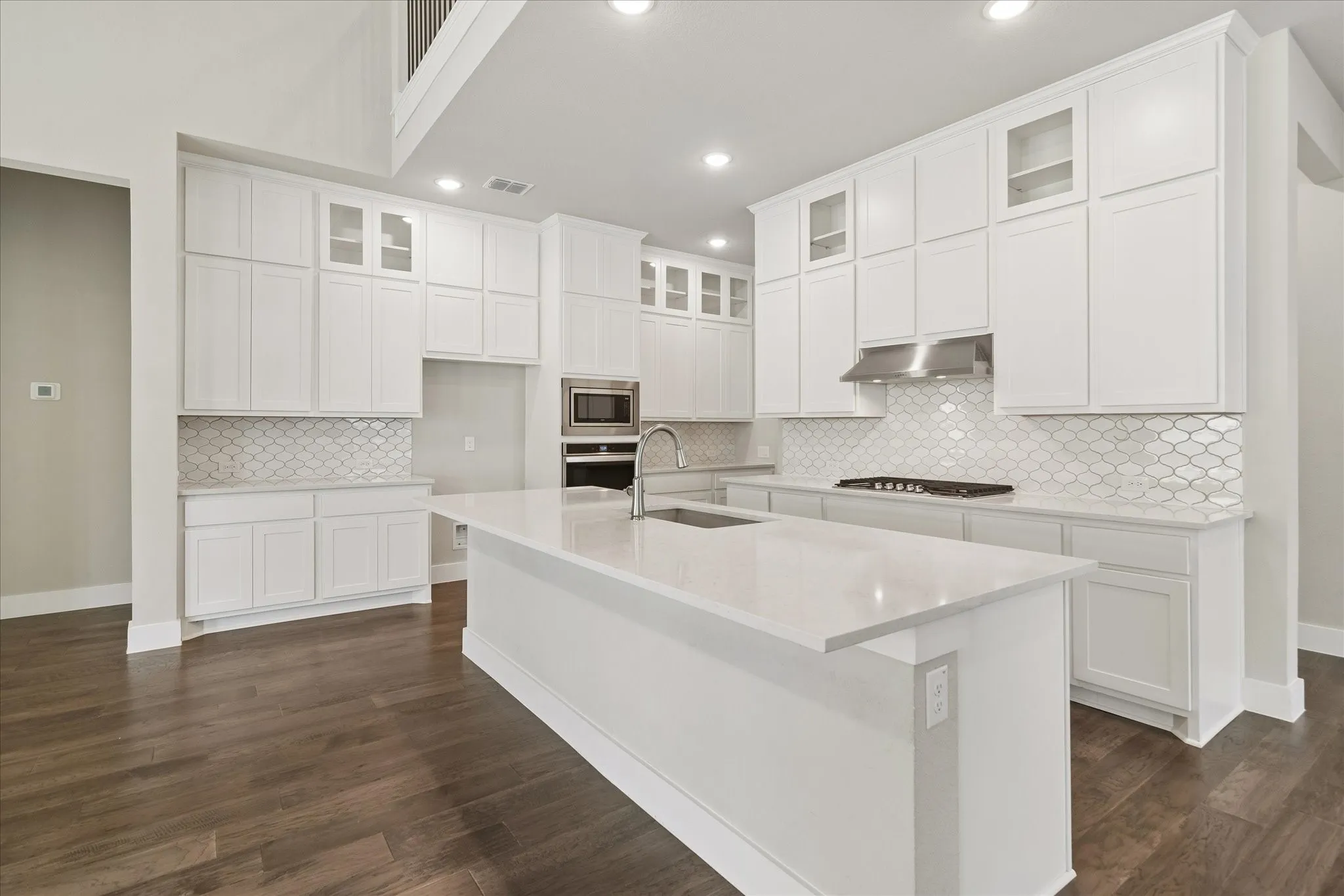 Single Family Residence For Sale in Collin County , 914 Paradise Lane, Wylie, Texas 75098, 5 Bedroom, 4 Bathroom, 3 Garage spaces, 3,818 Sqft, built in 2022, mls#21299031, Real Estate Agent in Wylie, Homes For Sale in Collin county, Homes For Sale in Wylie, Realtor in Wylie Texas, Real Estate Brokerage Independent Realty Texas, Luminita Cordes Realtor