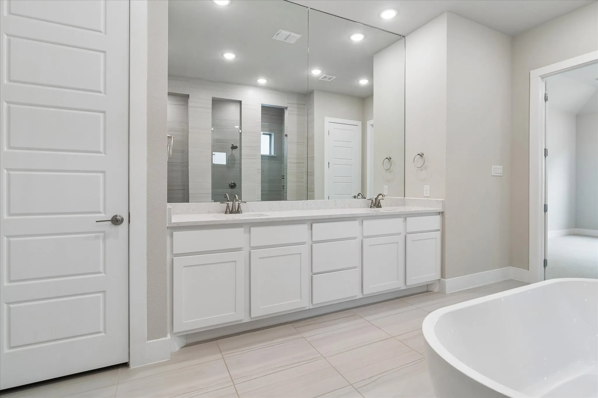 Single Family Residence For Sale in Collin County , 914 Paradise Lane, Wylie, Texas 75098, 5 Bedroom, 4 Bathroom, 3 Garage spaces, 3,818 Sqft, built in 2022, mls#21299031, Real Estate Agent in Wylie, Homes For Sale in Collin county, Homes For Sale in Wylie, Realtor in Wylie Texas, Real Estate Brokerage Independent Realty Texas, Luminita Cordes Realtor