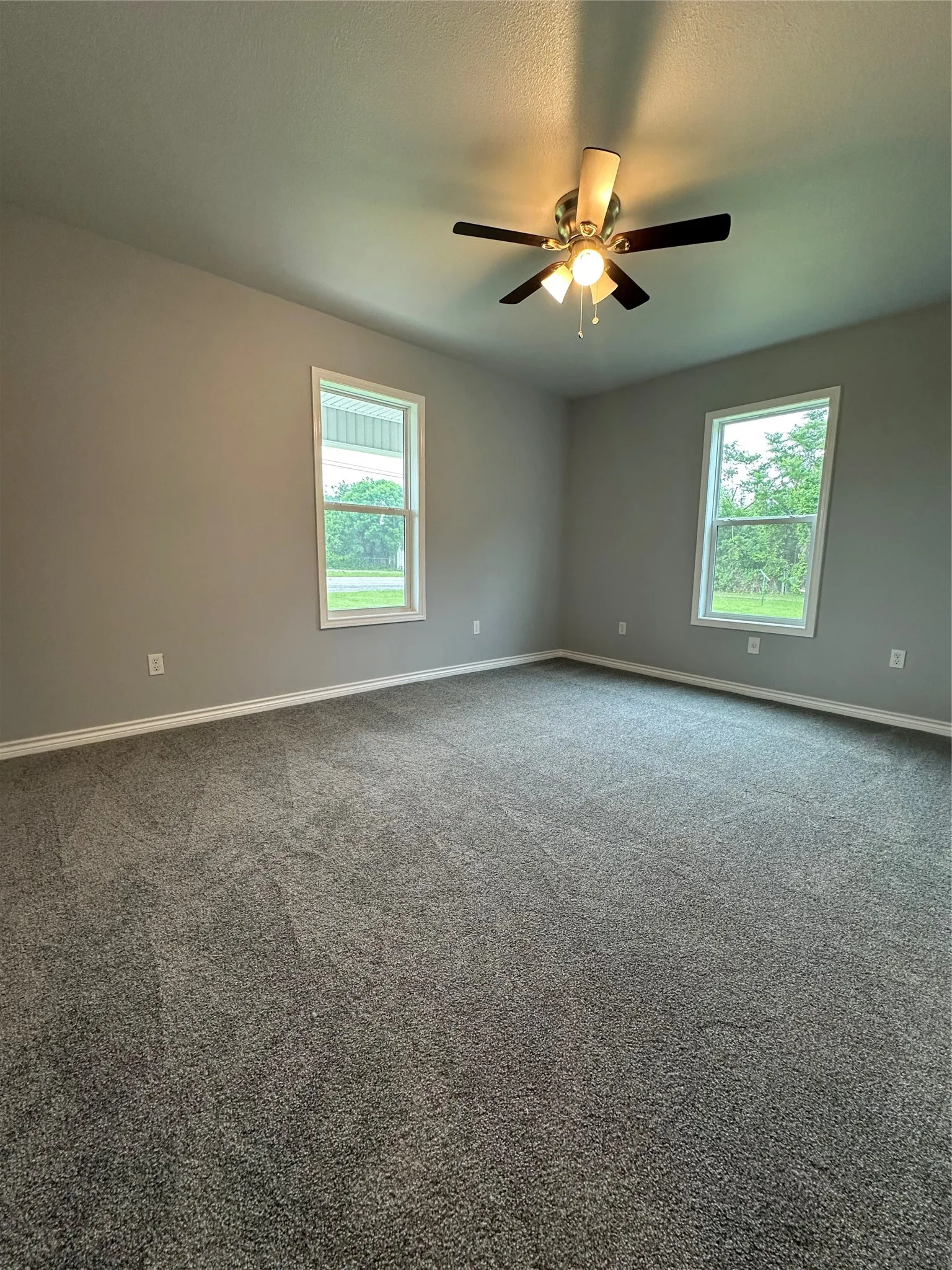 Single Family Residence For Rent in Tarrant County , 3608 Longvue Avenue, Fort Worth, Texas 76116, 2 Bedrooms, 1 Bathroom, 1 Garage spaces, 858 Sqft, built in 1948, Price $1,500, mls#21296647, Real Estate Agent in Fort Worth, Homes For Rent in Tarrant county, Homes For Rent in Fort Worth, Realtor in Fort Worth Texas, Real Estate Brokerage Independent Realty Texas, Luminita Cordes Realtor