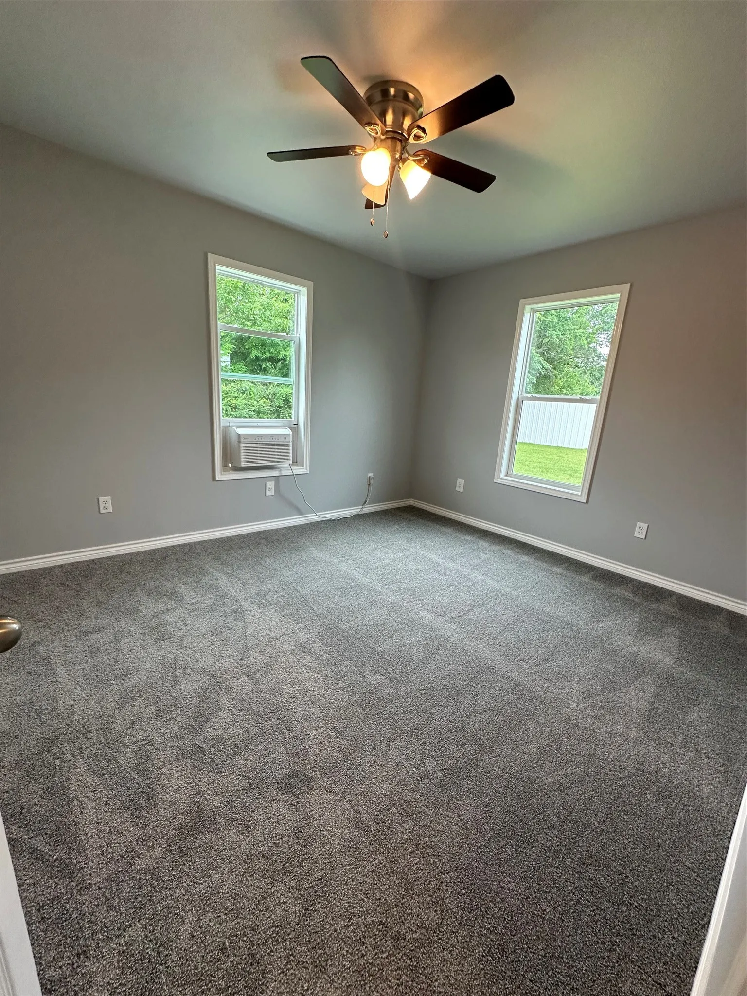 Single Family Residence For Rent in Tarrant County , 3608 Longvue Avenue, Fort Worth, Texas 76116, 2 Bedrooms, 1 Bathroom, 1 Garage spaces, 858 Sqft, built in 1948, Price $1,500, mls#21296647, Real Estate Agent in Fort Worth, Homes For Rent in Tarrant county, Homes For Rent in Fort Worth, Realtor in Fort Worth Texas, Real Estate Brokerage Independent Realty Texas, Luminita Cordes Realtor