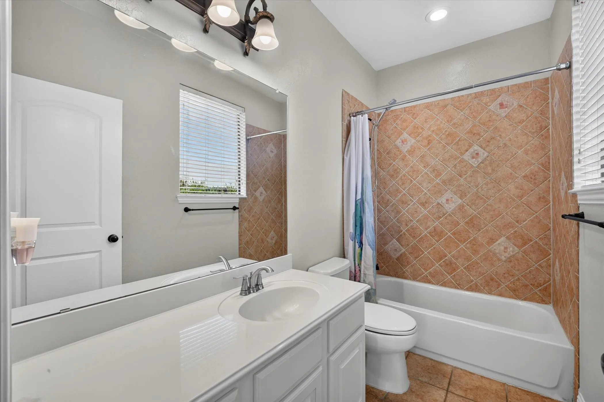 Townhouse For Sale in Collin County , 5729 Lunsford Road, Plano, Texas 75024, 3 Bedroom, 4 Bathroom, 2 Garage spaces, 1,958 Sqft, built in 2005, mls#21299716, Real Estate Agent in Plano, Homes For Sale in Collin county, Homes For Sale in Plano, Realtor in Plano Texas, Real Estate Brokerage Independent Realty Texas, Luminita Cordes Realtor