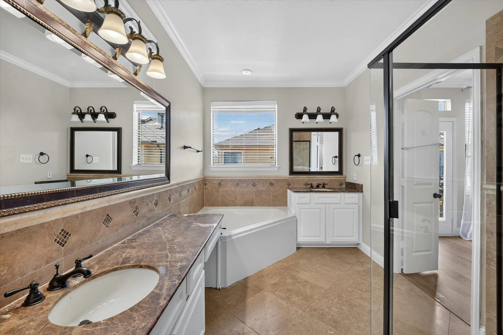 Townhouse For Sale in Collin County , 5729 Lunsford Road, Plano, Texas 75024, 3 Bedroom, 4 Bathroom, 2 Garage spaces, 1,958 Sqft, built in 2005, mls#21299716, Real Estate Agent in Plano, Homes For Sale in Collin county, Homes For Sale in Plano, Realtor in Plano Texas, Real Estate Brokerage Independent Realty Texas, Luminita Cordes Realtor