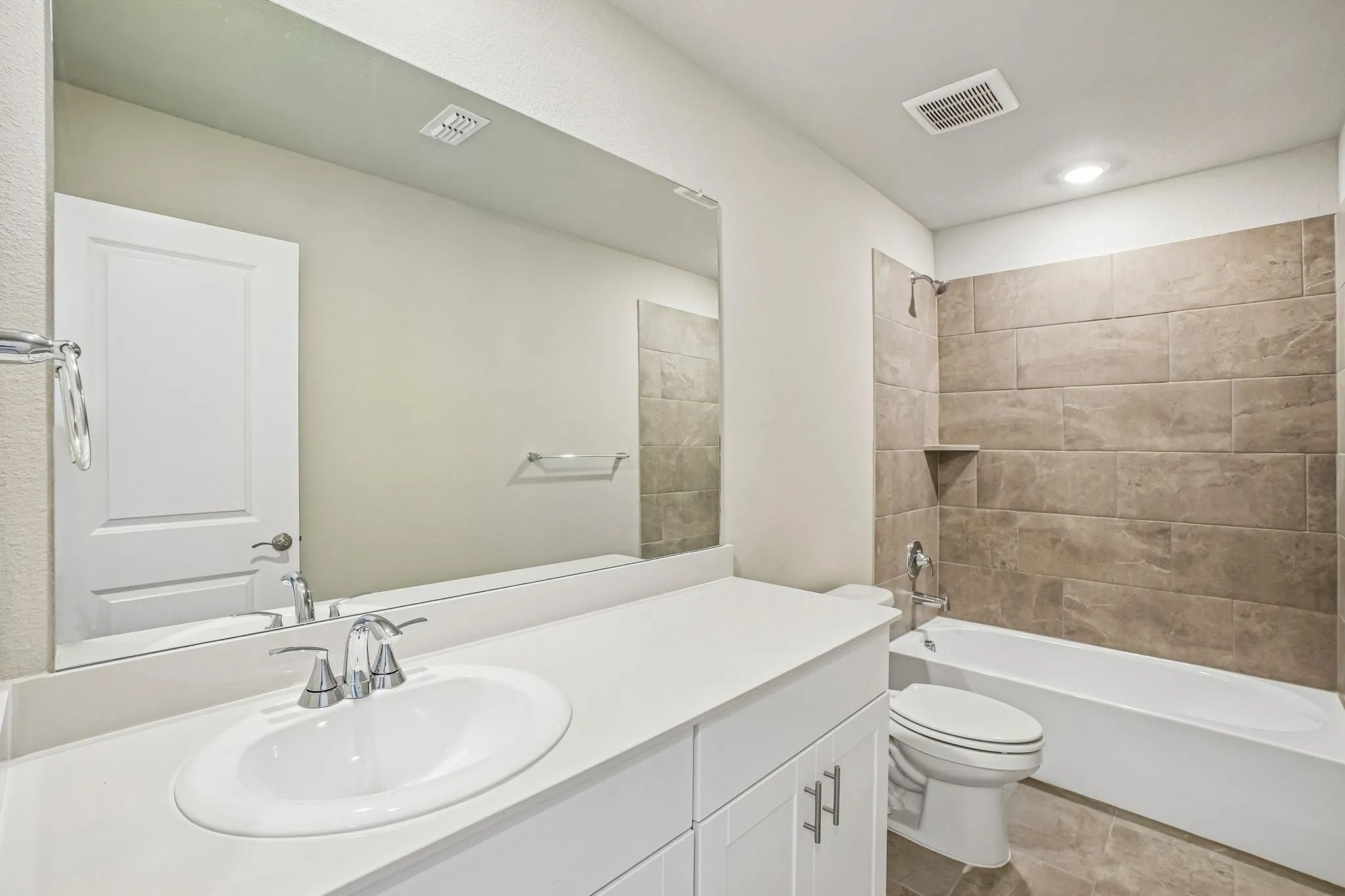 Photo is not of the actual home, but is an inspirational photo of builder’s model home and may depict options, furnishings, and/or decorator features that are not included.