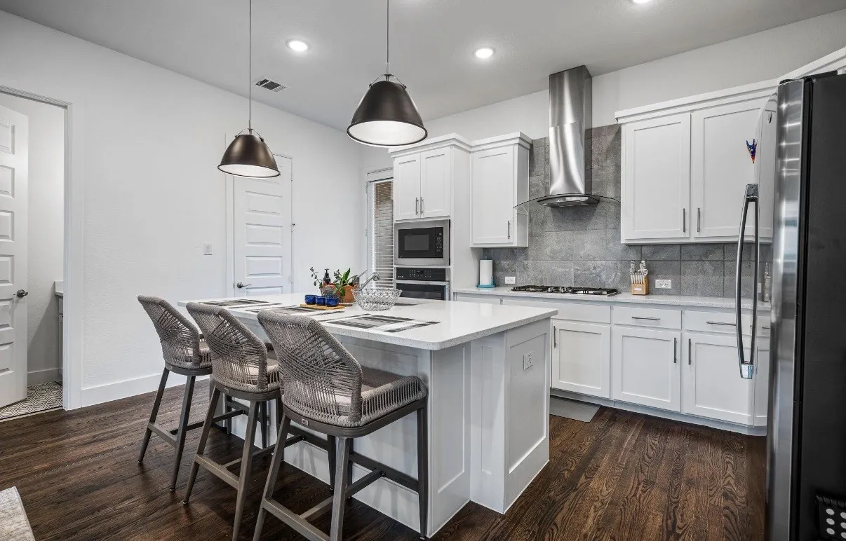 Townhouse For Rent in Dallas County , 802 Resort Drive, Rowlett, Texas 75088, 4 Bedroom, 4 Bathroom, 2 Garage spaces, 2,281 Sqft, built in 2024, mls#21300488, Real Estate Agent in Rowlett, Homes For Rent in Dallas county, Homes For Rent in Rowlett, Realtor in Rowlett Texas, Real Estate Brokerage Independent Realty Texas, Luminita Cordes Realtor