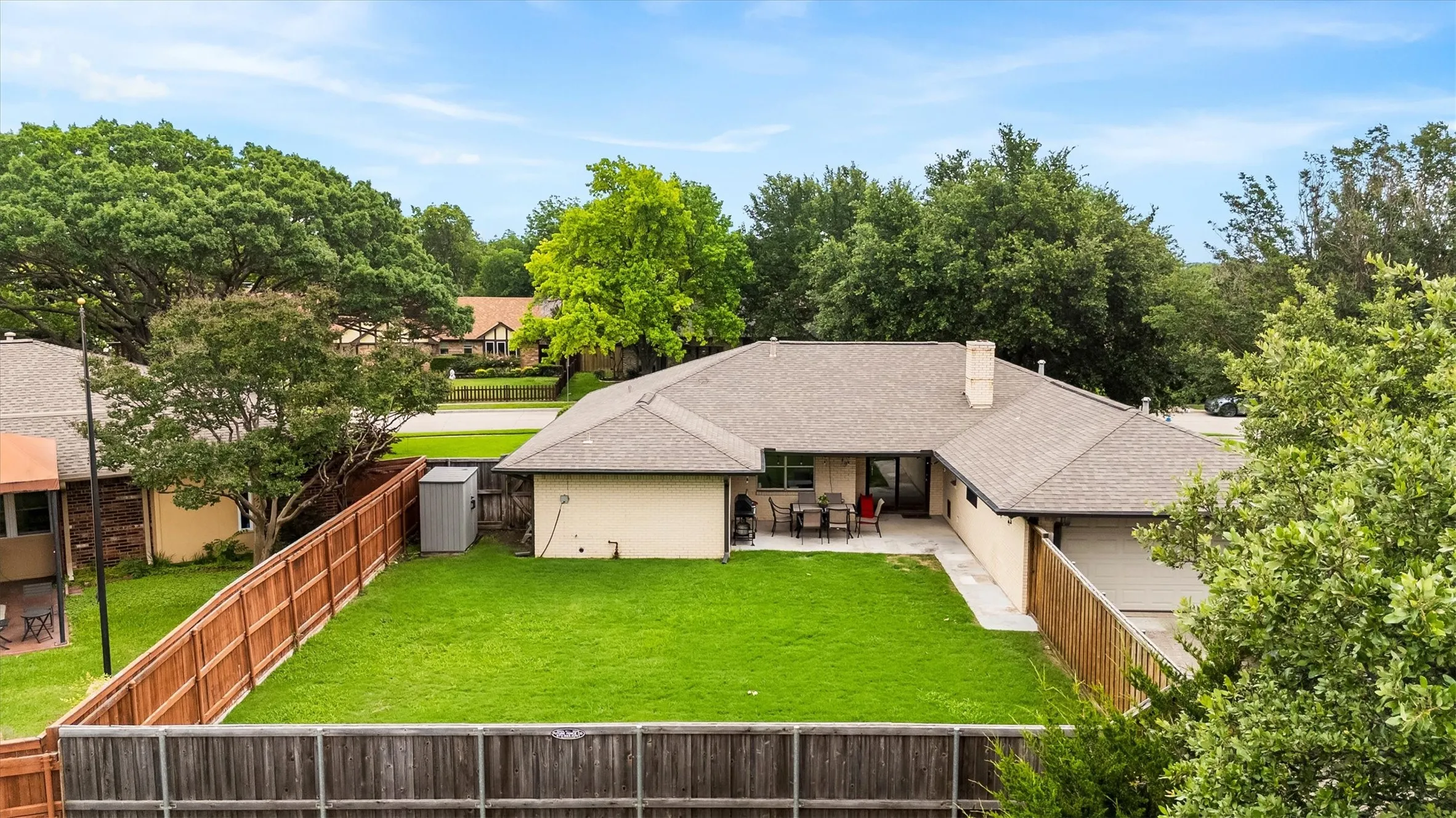 Single Family Residence For Sale in Collin County , 1809 Greenway Drive, Plano, Texas 75075, 4 Bedroom, 2 Bathroom, 2 Garage spaces, 2,125 Sqft, built in 1974, mls#21284839, Real Estate Agent in Plano, Homes For Sale in Collin county, Homes For Sale in Plano, Realtor in Plano Texas, Real Estate Brokerage Independent Realty Texas, Luminita Cordes Realtor