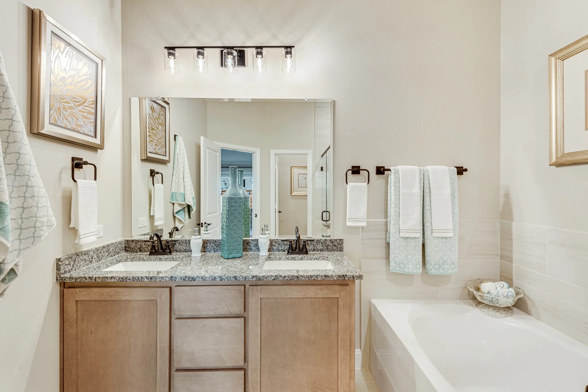 Single Family Residence For Sale in Collin County , 209 Saddletree Drive, Nevada, Texas 75173, 4 Bedroom, 3 Bathroom, 3 Garage spaces, 2,759 Sqft, built in 2024, mls#21299743, Real Estate Agent in Nevada, Homes For Sale in Collin county, Homes For Sale in Nevada, Realtor in Nevada Texas, Real Estate Brokerage Independent Realty Texas, Luminita Cordes Realtor
