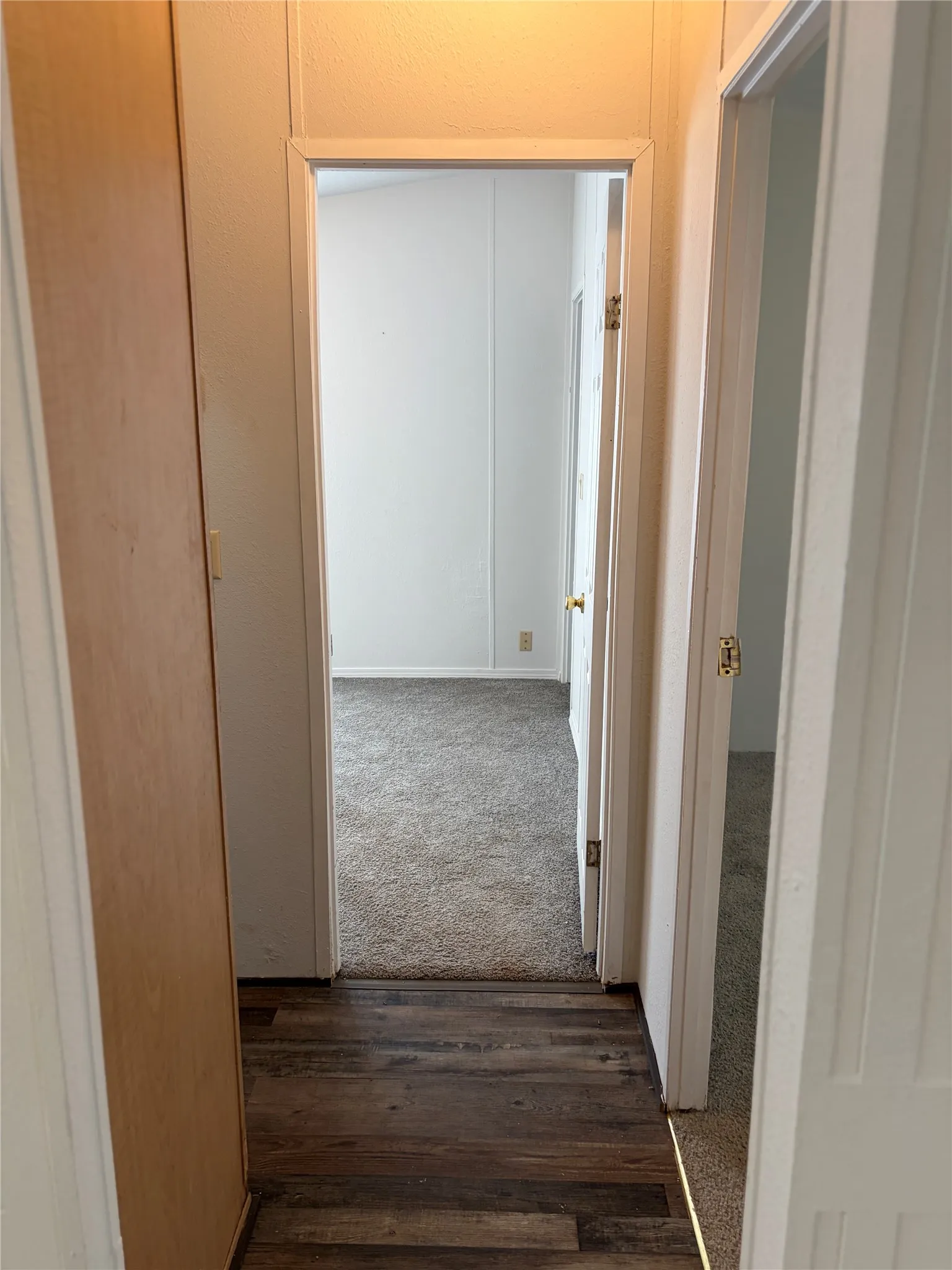 Mobile Home For Rent in Taylor County , 1101 Plaza Street, Abilene, Texas 79603, 3 Bedroom, 2 Bathroom, Garage spaces, 1,344 Sqft, built in 1999, mls#21300502, Real Estate Agent in Abilene, Homes For Rent in Taylor county, Homes For Rent in Abilene, Realtor in Abilene Texas, Real Estate Brokerage Independent Realty Texas, Luminita Cordes Realtor
