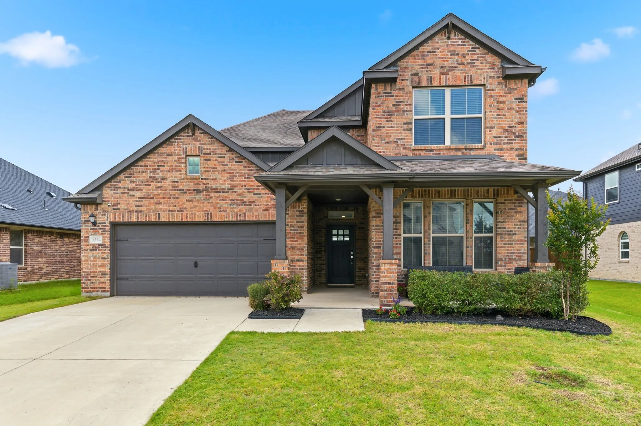 Single Family Residence For Sale in Collin County , 3324 Peacock Lane, Celina, Texas 75009, 5 Bedroom, 4 Bathroom, 2 Garage spaces, 3,208 Sqft, built in 2021, mls#21300505, Real Estate Agent in Celina, Homes For Sale in Collin county, Homes For Sale in Celina, Realtor in Celina Texas, Real Estate Brokerage Independent Realty Texas, Luminita Cordes Realtor
