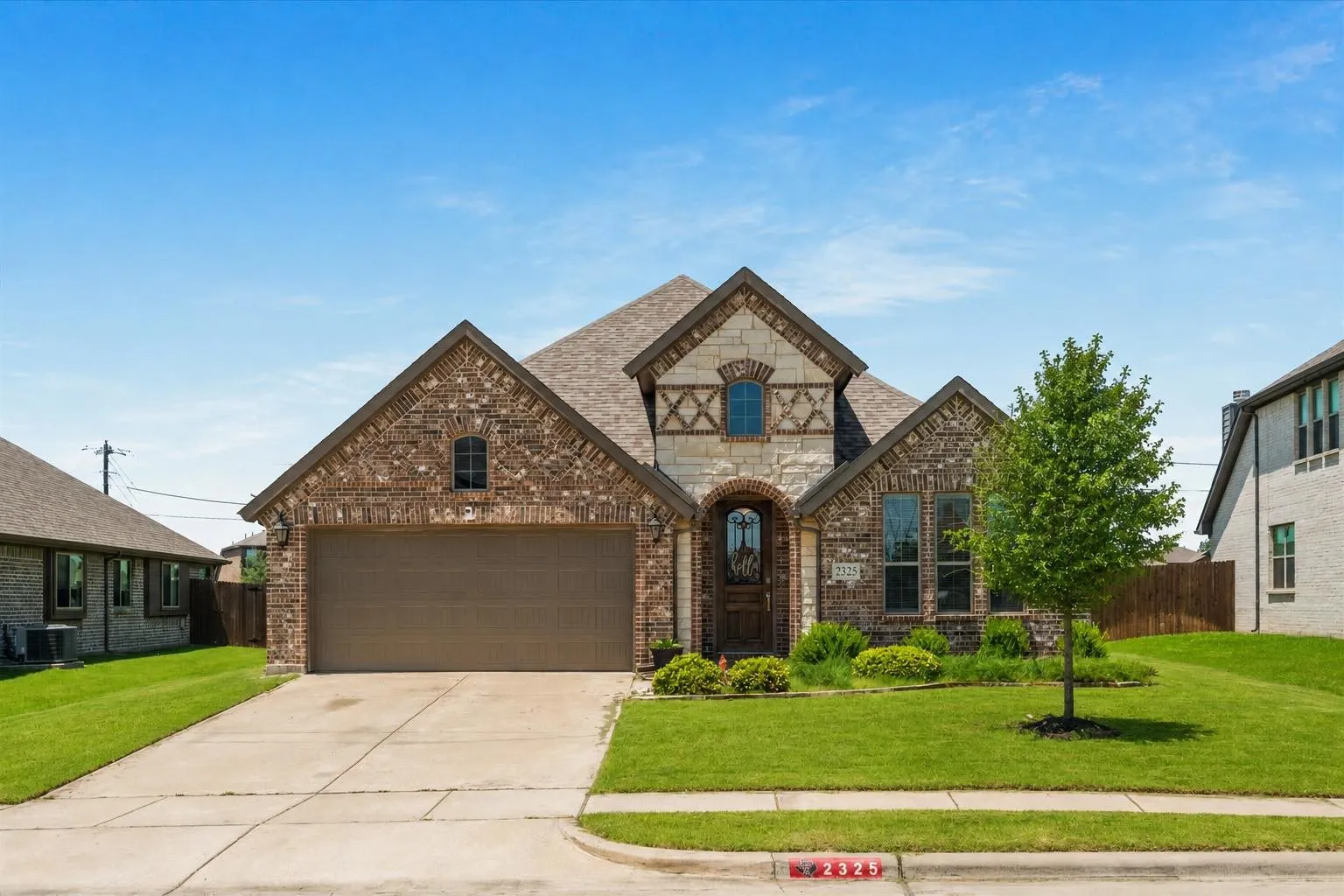 Single Family Residence For Sale in Collin County , 2325 Cambridge Avenue, Anna, Texas 75409, 3 Bedroom, 2 Bathroom, 2 Garage spaces, 1,964 Sqft, built in 2021, mls#21288731, Real Estate Agent in Anna, Homes For Sale in Collin county, Homes For Sale in Anna, Realtor in Anna Texas, Real Estate Brokerage Independent Realty Texas, Luminita Cordes Realtor