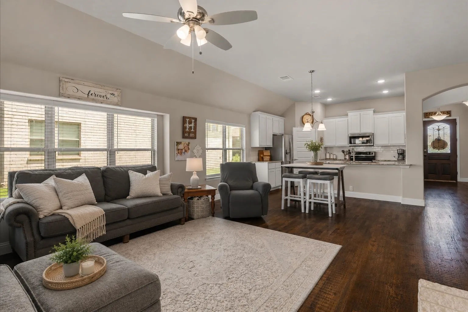 Single Family Residence For Sale in Collin County , 2325 Cambridge Avenue, Anna, Texas 75409, 3 Bedroom, 2 Bathroom, 2 Garage spaces, 1,964 Sqft, built in 2021, mls#21288731, Real Estate Agent in Anna, Homes For Sale in Collin county, Homes For Sale in Anna, Realtor in Anna Texas, Real Estate Brokerage Independent Realty Texas, Luminita Cordes Realtor