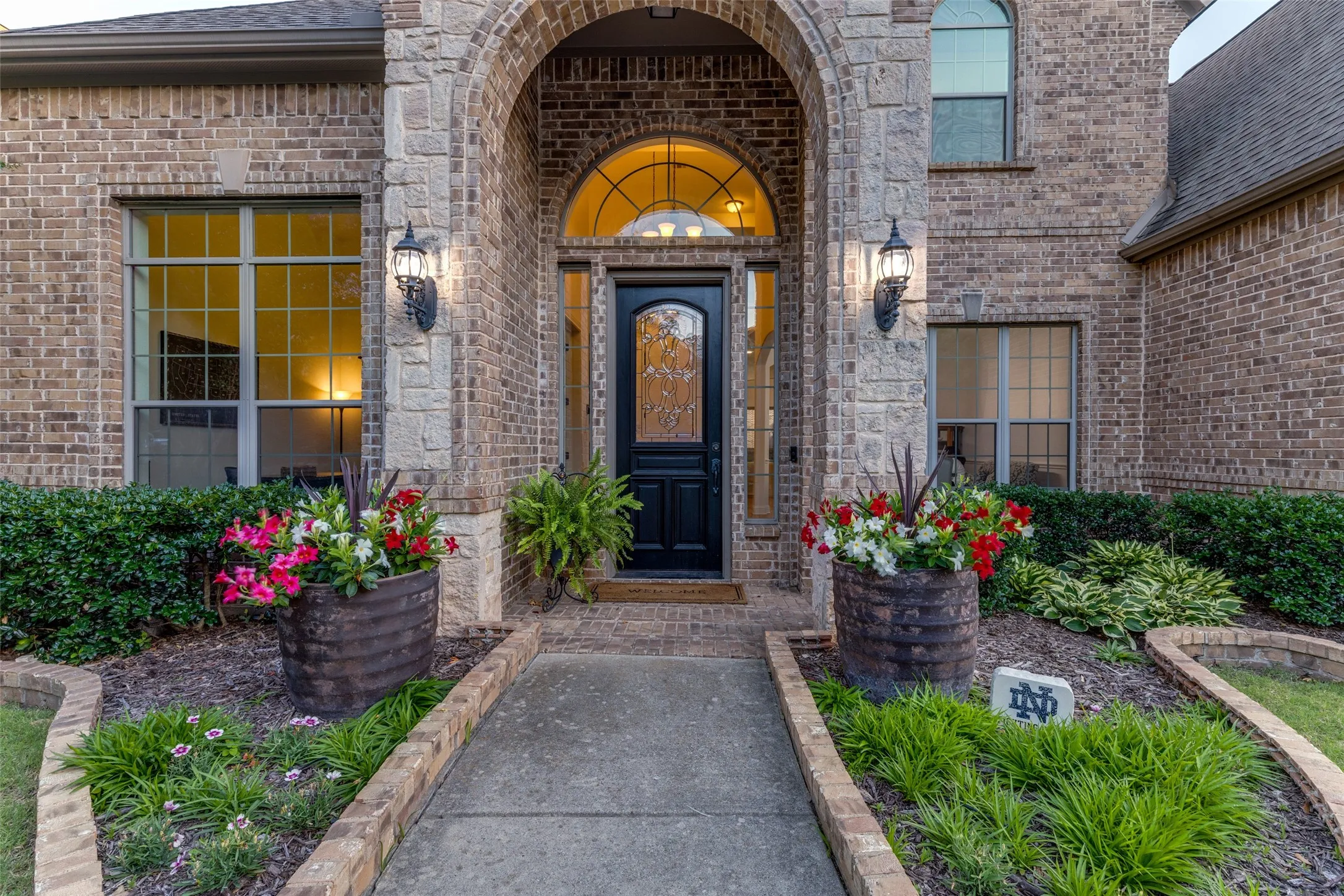 Single Family Residence For Sale in Tarrant County , 4804 Eddleman Drive, Fort Worth, Texas 76244, 4 Bedroom, 4 Bathroom, 3 Garage spaces, 3,713 Sqft, built in 2009, mls#21294766, Real Estate Agent in Fort Worth, Homes For Sale in Tarrant county, Homes For Sale in Fort Worth, Realtor in Fort Worth Texas, Real Estate Brokerage Independent Realty Texas, Luminita Cordes Realtor