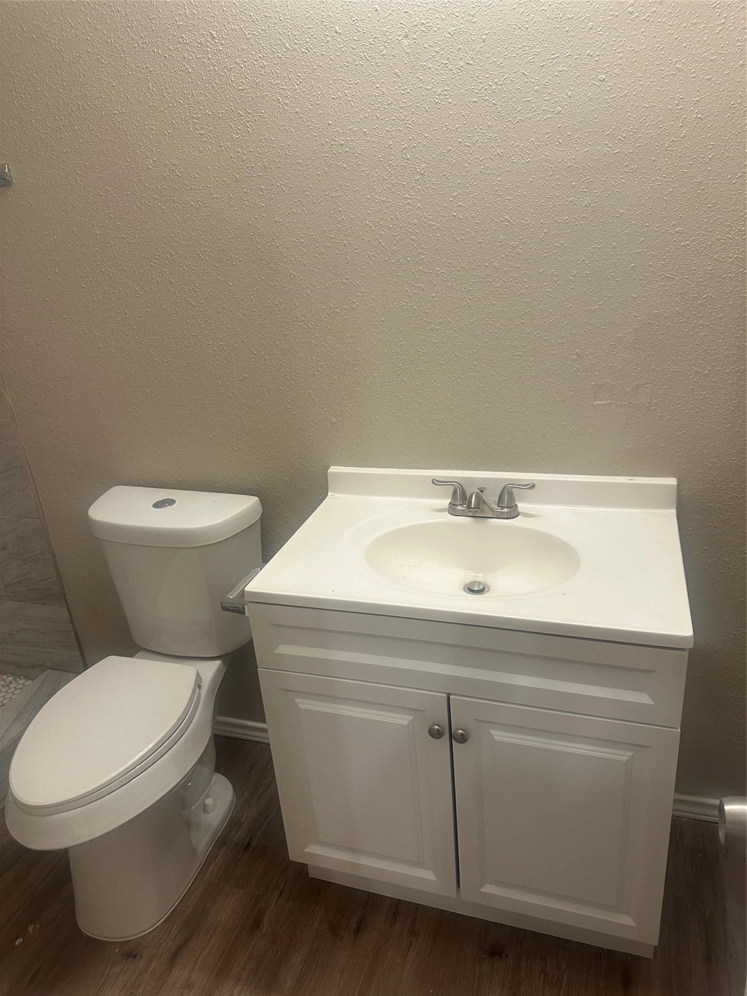 Single Family Residence For Sale in Montague County , 208 Washington Street, Bowie, Texas 76230, 2 Bedroom, 2 Bathroom, 1 Garage spaces, 1,000 Sqft, built in 1931, mls#21300519, Real Estate Agent in Bowie, Homes For Sale in Montague county, Homes For Sale in Bowie, Realtor in Bowie Texas, Real Estate Brokerage Independent Realty Texas, Luminita Cordes Realtor
