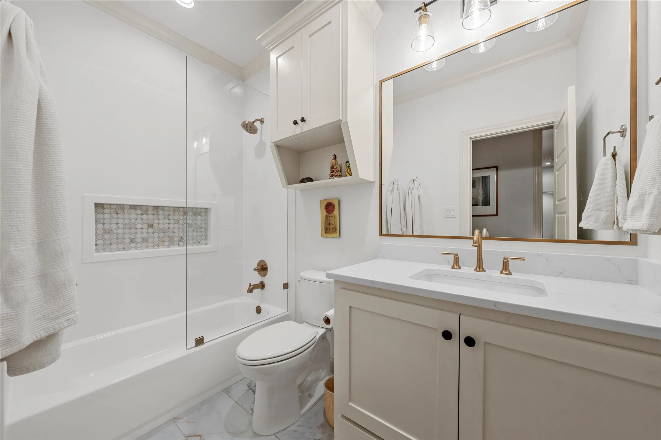 Single Family Residence For Sale in Mc Lennan County , 13062 Rainier Drive, Woodway, Texas 76712, 5 Bedroom, 3 Bathroom, 3 Garage spaces, 3,084 Sqft, built in 2025, mls#21297988, Real Estate Agent in Woodway, Homes For Sale in Mc Lennan county, Homes For Sale in Woodway, Realtor in Woodway Texas, Real Estate Brokerage Independent Realty Texas, Luminita Cordes Realtor