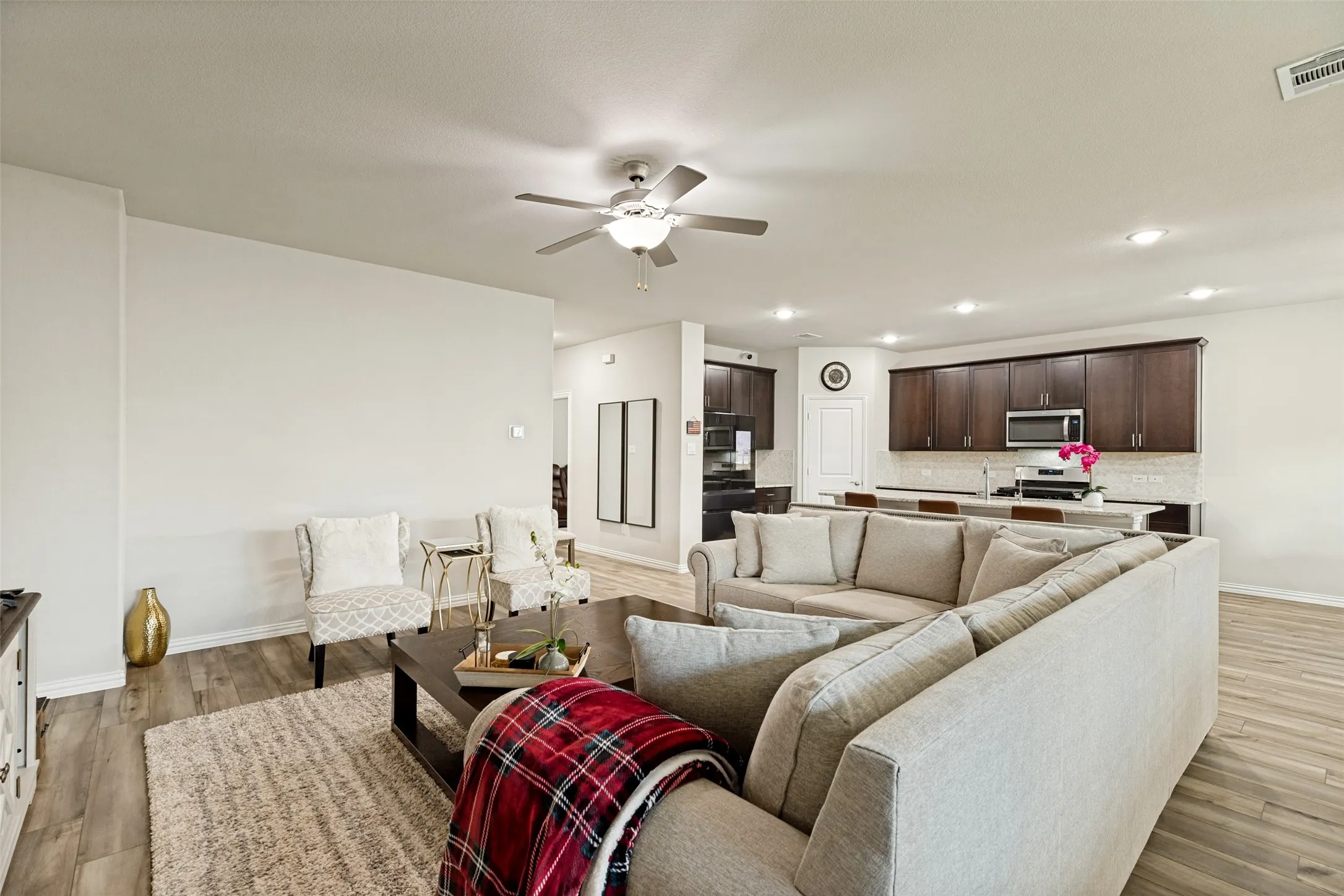 Single Family Residence For Sale in Collin County , 1209 Kirkdale Drive, Melissa, Texas 75454, 4 Bedrooms, 3 Bathrooms, 3 Garage spaces, 2,510 Sqft, built in 2023, Price $514,900, mls#21300481, Real Estate Agent in Melissa, Homes For Sale in Collin county, Homes For Sale in Melissa, Realtor in Melissa Texas, Real Estate Brokerage Independent Realty Texas, Luminita Cordes Realtor