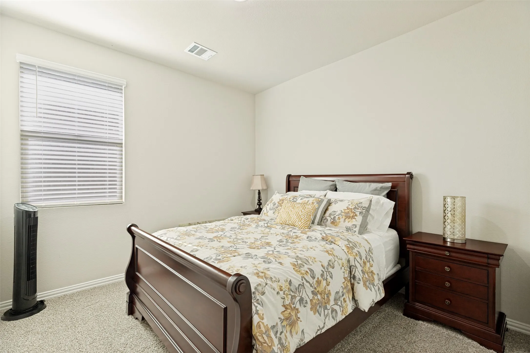 Single Family Residence For Sale in Collin County , 1209 Kirkdale Drive, Melissa, Texas 75454, 4 Bedrooms, 3 Bathrooms, 3 Garage spaces, 2,510 Sqft, built in 2023, Price $514,900, mls#21300481, Real Estate Agent in Melissa, Homes For Sale in Collin county, Homes For Sale in Melissa, Realtor in Melissa Texas, Real Estate Brokerage Independent Realty Texas, Luminita Cordes Realtor