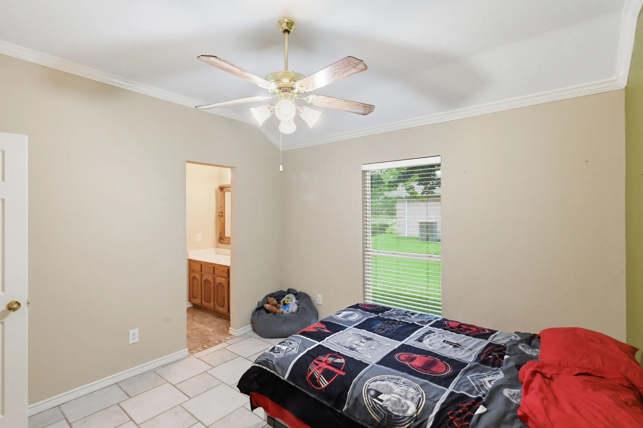 Bedroom
