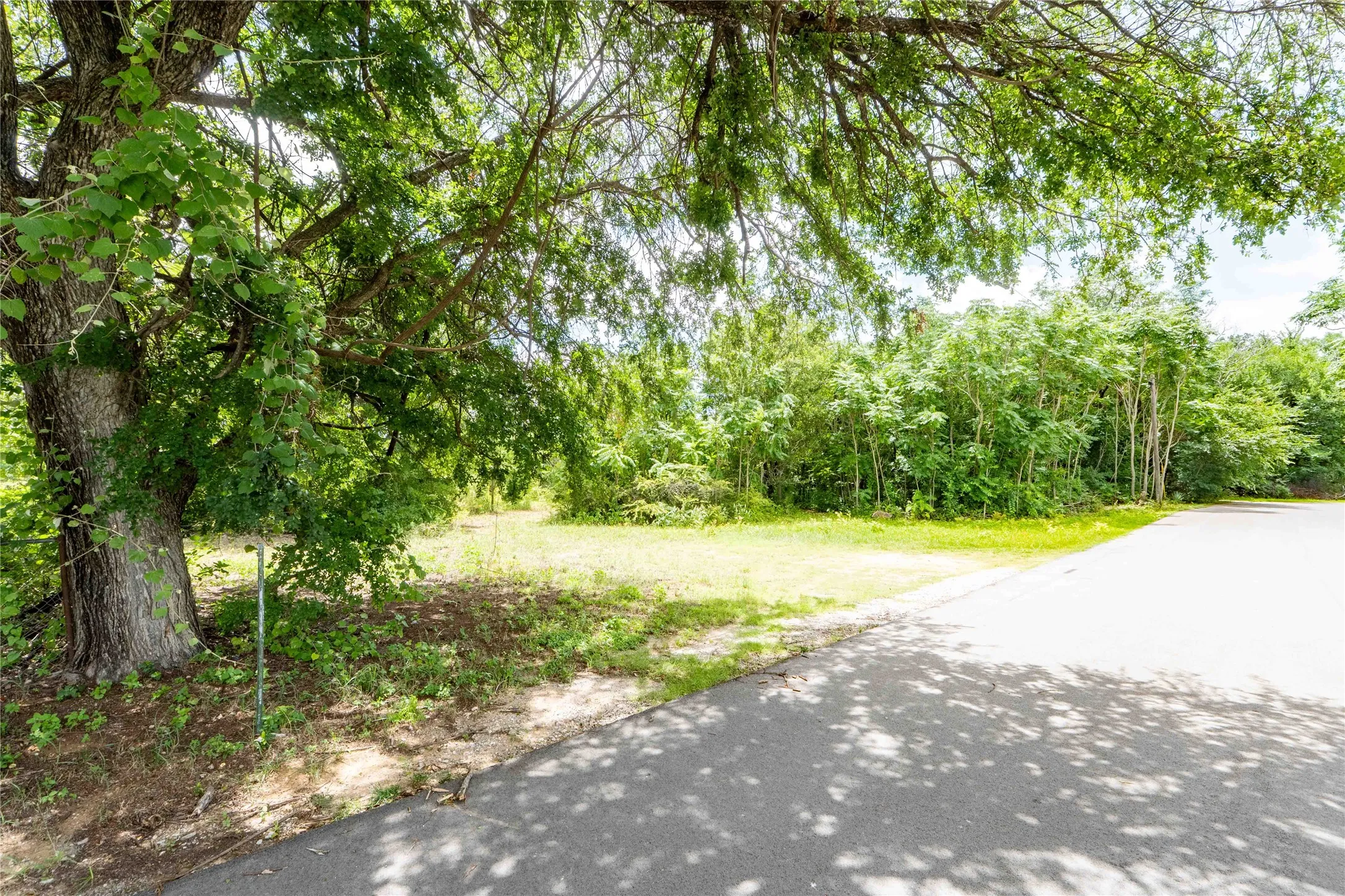 Unimproved Land For Sale in Wise County , TBD 3rd Street, Bridgeport, Texas 76426, 0, 0, Garage spaces, 0 Sqft, built in 0, Price $499,999, mls#21300560, Real Estate Agent in Bridgeport, Homes For Sale in Wise county, Homes For Sale in Bridgeport, Realtor in Bridgeport Texas, Real Estate Brokerage Independent Realty Texas, Luminita Cordes Realtor