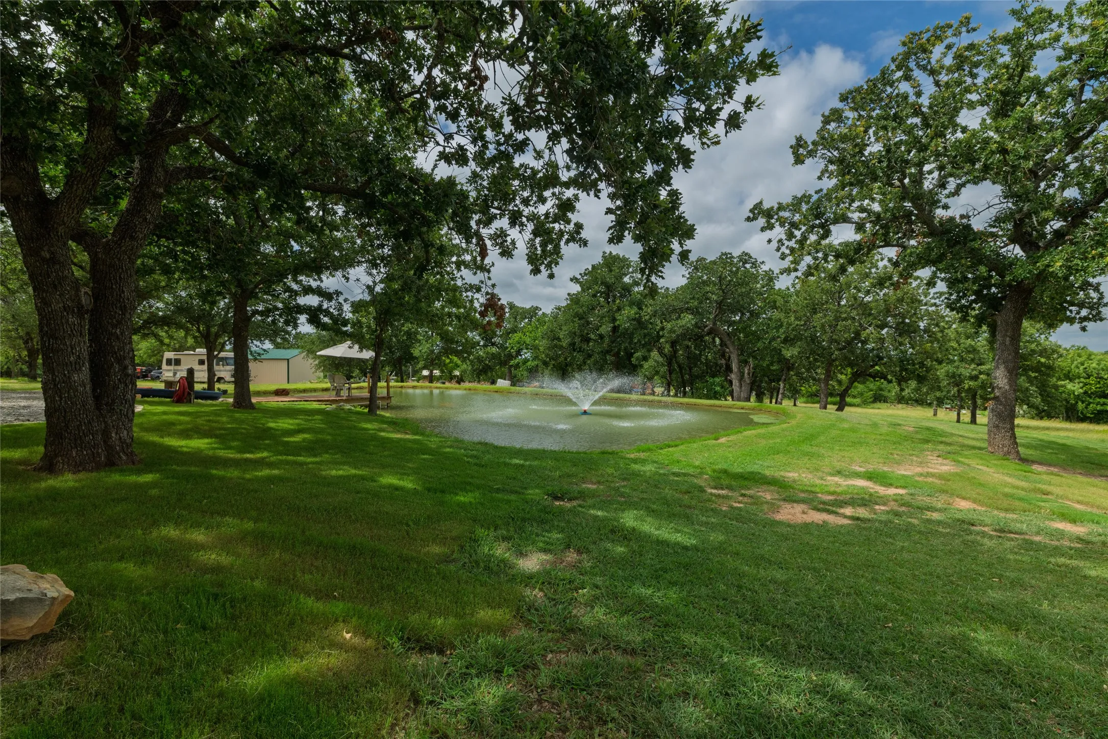 Single Family Residence For Sale in Wise County , 365 Cimmarron Trail, Runaway Bay, Texas 76426, 3 Bedroom, 2 Bathroom, Garage spaces, 1,733 Sqft, built in 1999, mls#21300448, Real Estate Agent in Runaway Bay, Homes For Sale in Wise county, Homes For Sale in Runaway Bay, Realtor in Runaway Bay Texas, Real Estate Brokerage Independent Realty Texas, Luminita Cordes Realtor
