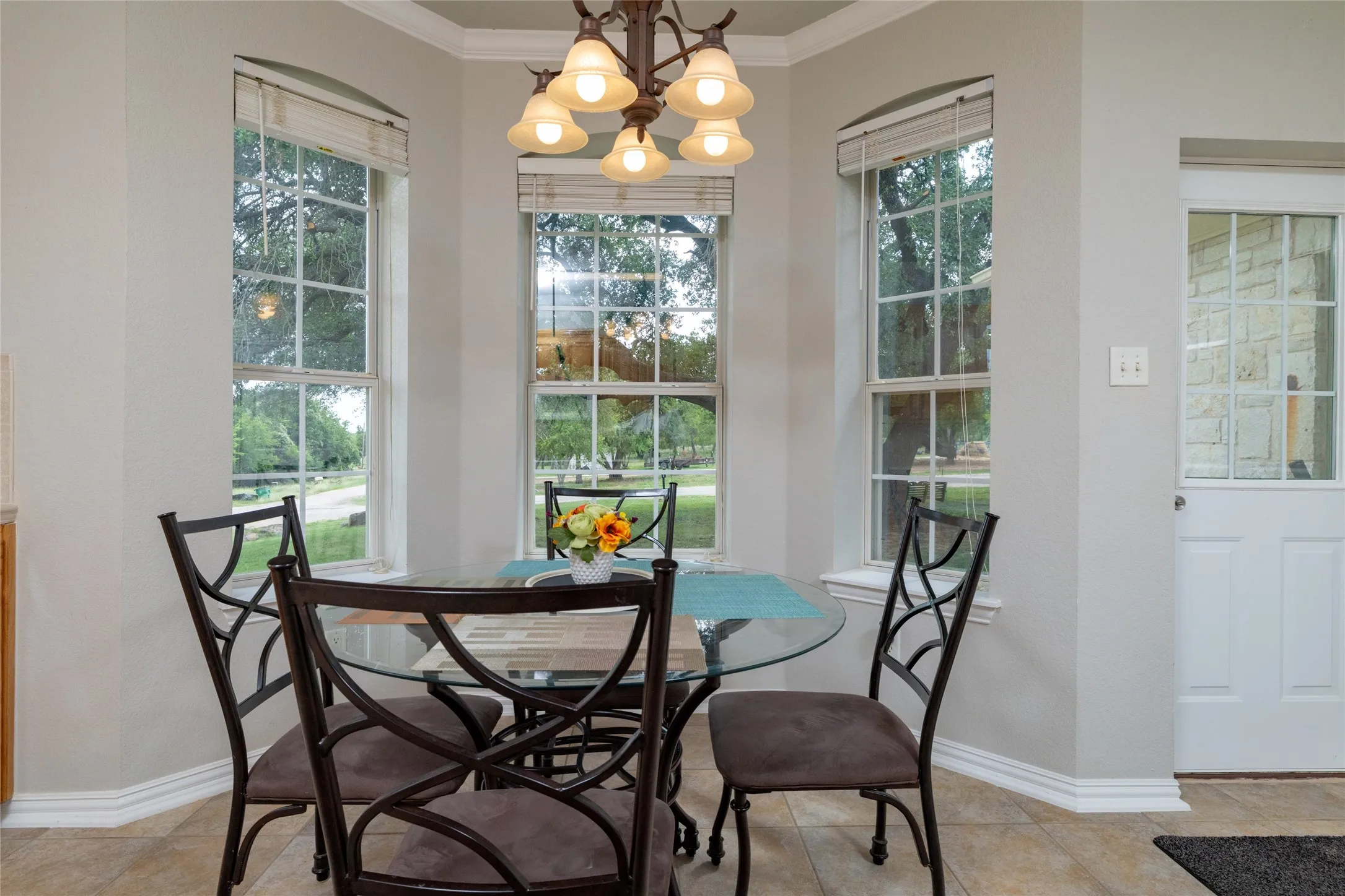 Single Family Residence For Sale in Wise County , 365 Cimmarron Trail, Runaway Bay, Texas 76426, 3 Bedroom, 2 Bathroom, Garage spaces, 1,733 Sqft, built in 1999, mls#21300448, Real Estate Agent in Runaway Bay, Homes For Sale in Wise county, Homes For Sale in Runaway Bay, Realtor in Runaway Bay Texas, Real Estate Brokerage Independent Realty Texas, Luminita Cordes Realtor