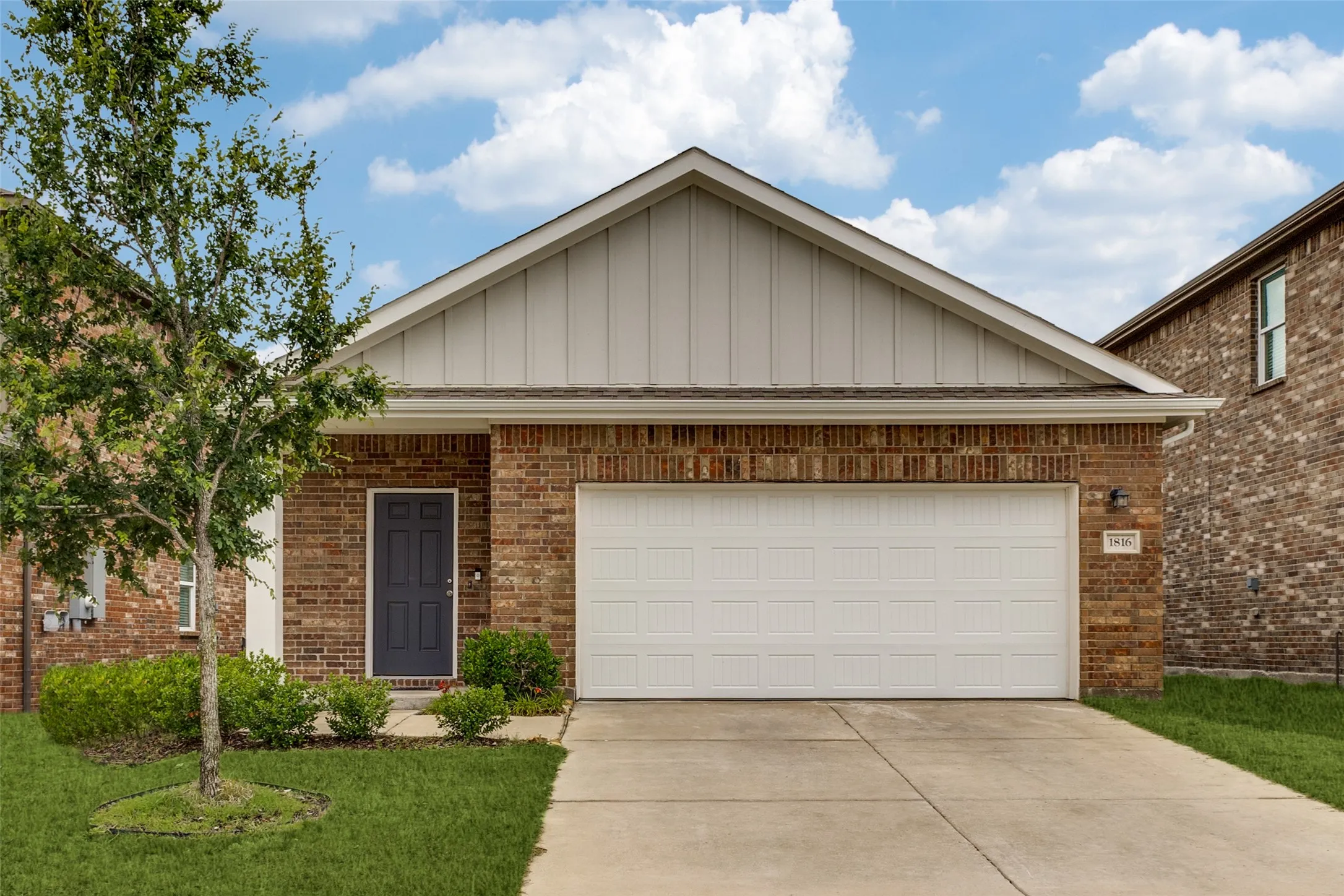 Single Family Residence For Rent in Collin County , 1816 MARQUETTE Drive, Princeton, Texas 75407, 3 Bedrooms, 2 Bathrooms, 2 Garage spaces, 1,407 Sqft, built in 2022, Price $1,790, mls#21289718, Real Estate Agent in Princeton, Homes For Rent in Collin county, Homes For Rent in Princeton, Realtor in Princeton Texas, Real Estate Brokerage Independent Realty Texas, Luminita Cordes Realtor