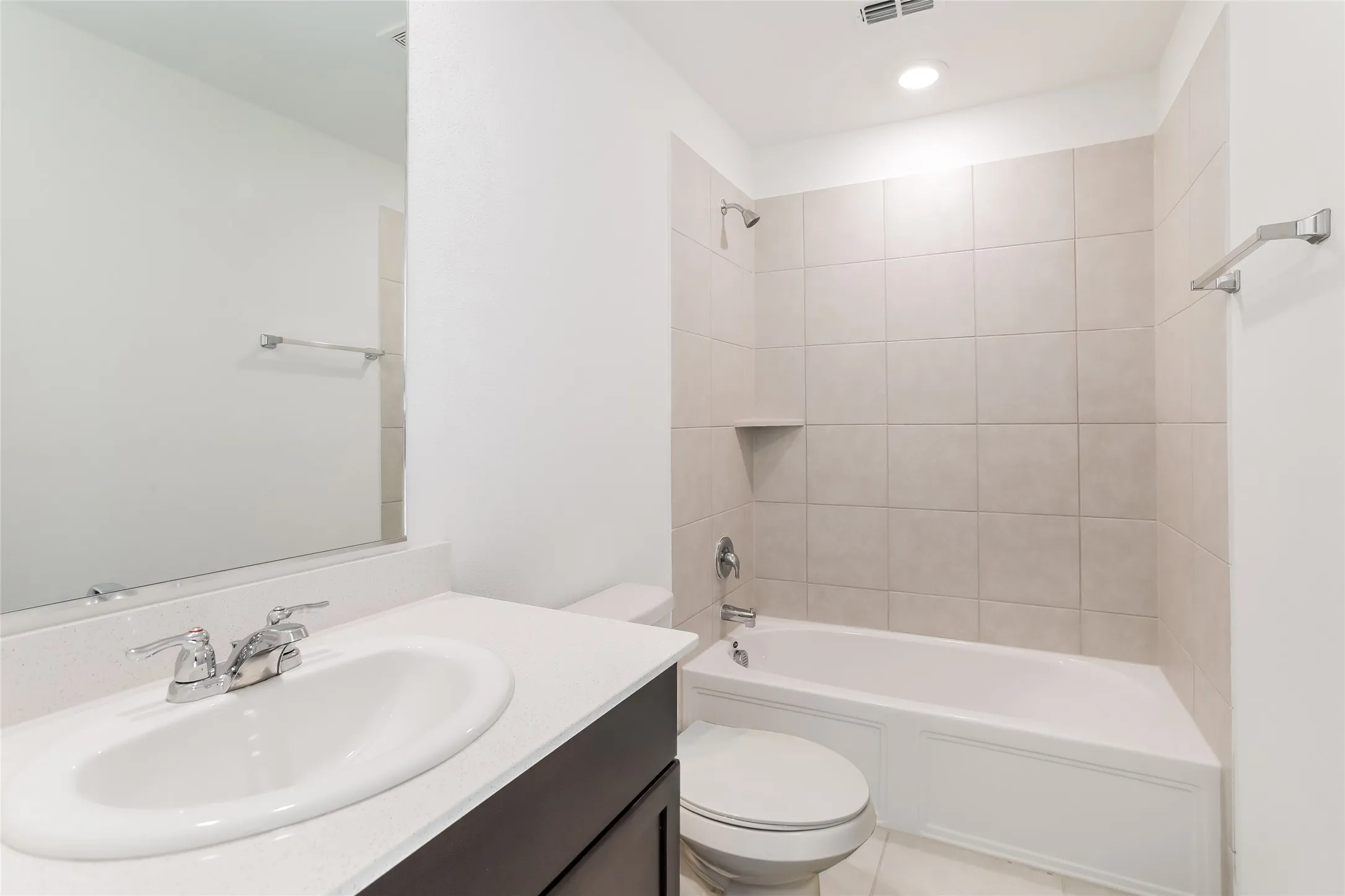 Single Family Residence For Rent in Collin County , 5720 Rockrose Lane, Princeton, Texas 75407, 4 Bedroom, 3 Bathroom, 1 Garage spaces, 1,500 Sqft, built in 2022, mls#21300568, Real Estate Agent in Princeton, Homes For Rent in Collin county, Homes For Rent in Princeton, Realtor in Princeton Texas, Real Estate Brokerage Independent Realty Texas, Luminita Cordes Realtor