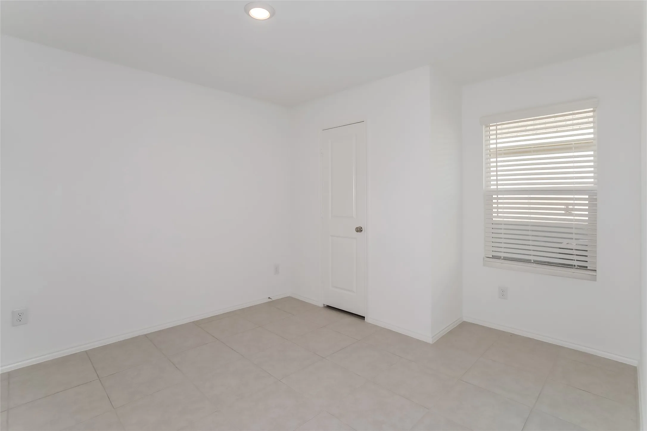 Single Family Residence For Rent in Collin County , 5720 Rockrose Lane, Princeton, Texas 75407, 4 Bedroom, 3 Bathroom, 1 Garage spaces, 1,500 Sqft, built in 2022, mls#21300568, Real Estate Agent in Princeton, Homes For Rent in Collin county, Homes For Rent in Princeton, Realtor in Princeton Texas, Real Estate Brokerage Independent Realty Texas, Luminita Cordes Realtor