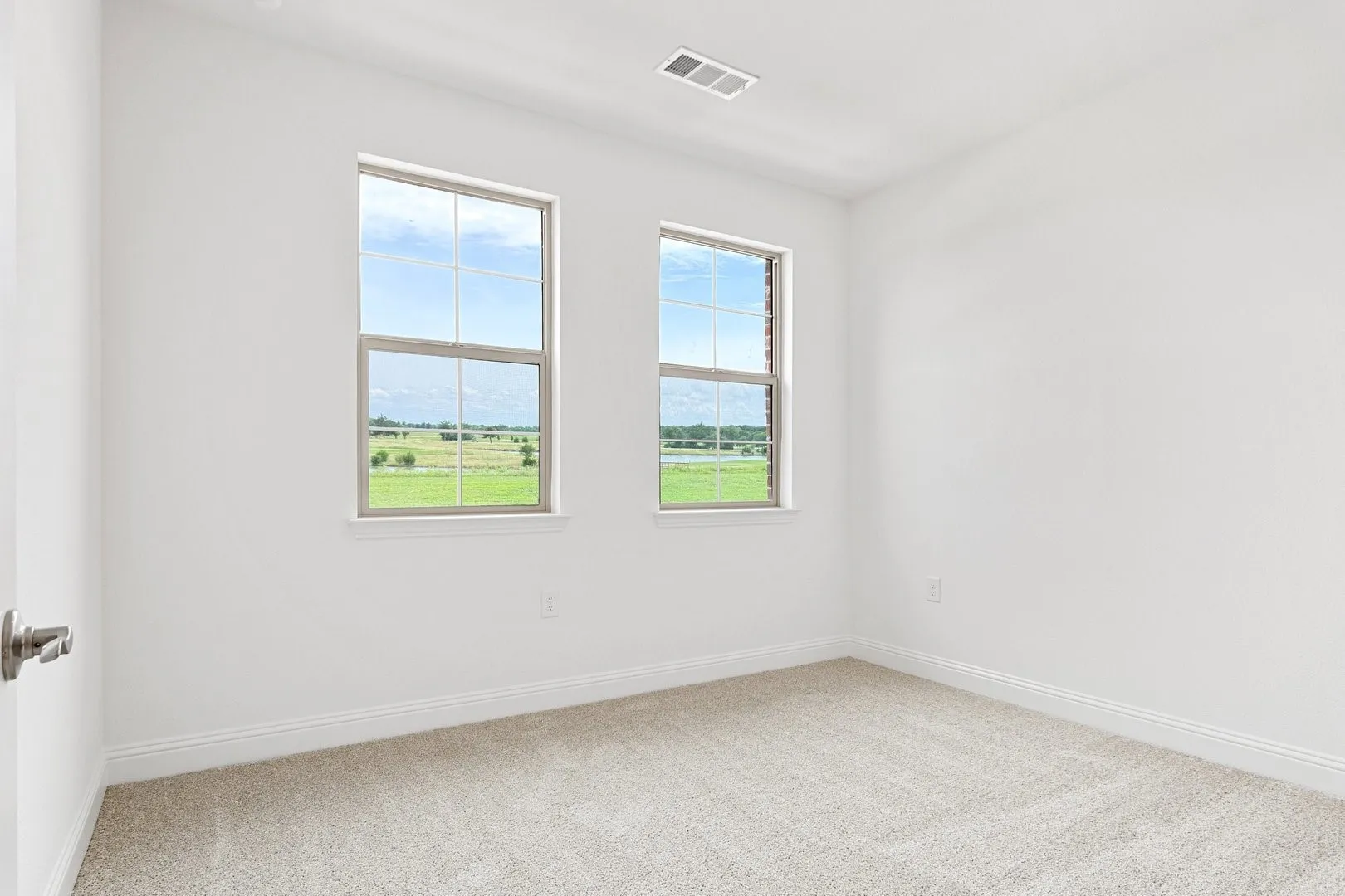 028-2880Enfield-TheColony-TX-75056-Bedroom3.jpg-SMALL