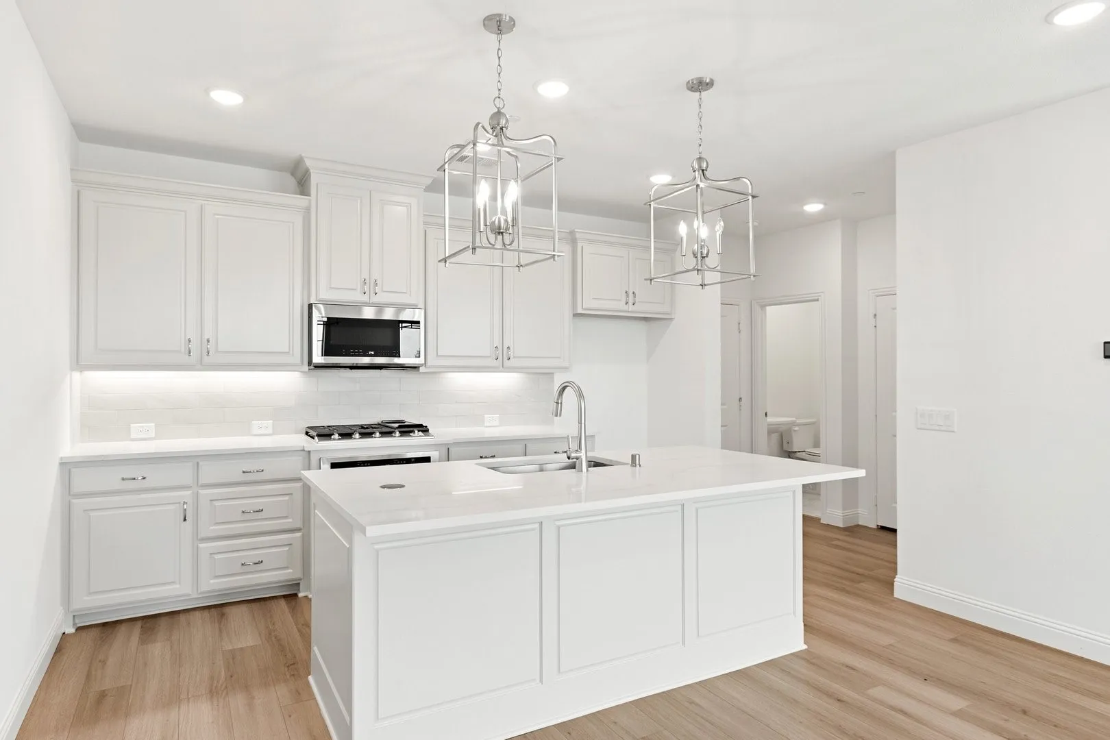 012-2880Enfield-TheColony-TX-75056-Kitchen.jpg-SMALL