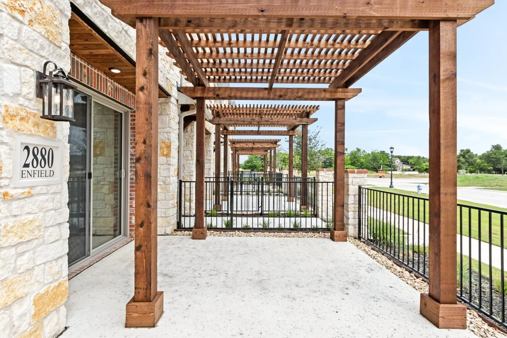003-2880Enfield-TheColony-TX-75056-Patio.jpg-SMALL