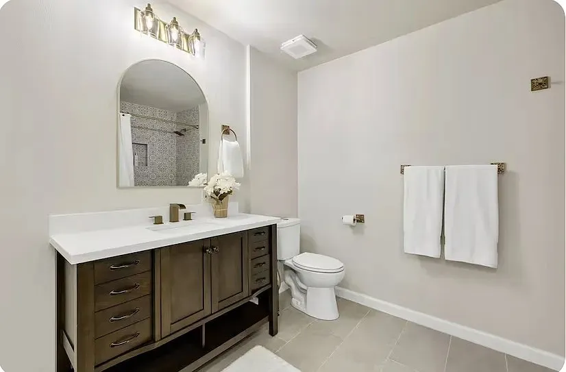 Single Family Residence For Rent in Dallas County , 9690 Fallbrook Drive, Dallas, Texas 75243, 5 Bedroom, 4 Bathroom, 2 Garage spaces, 3,913 Sqft, built in 1974, mls#21300454, Real Estate Agent in Dallas, Homes For Rent in Dallas county, Homes For Rent in Dallas, Realtor in Dallas Texas, Real Estate Brokerage Independent Realty Texas, Luminita Cordes Realtor