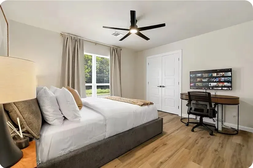 Single Family Residence For Rent in Dallas County , 9690 Fallbrook Drive, Dallas, Texas 75243, 5 Bedroom, 4 Bathroom, 2 Garage spaces, 3,913 Sqft, built in 1974, mls#21300454, Real Estate Agent in Dallas, Homes For Rent in Dallas county, Homes For Rent in Dallas, Realtor in Dallas Texas, Real Estate Brokerage Independent Realty Texas, Luminita Cordes Realtor