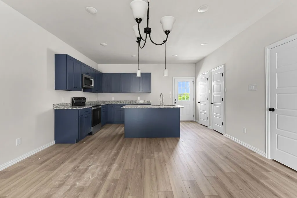 Duplex For Sale in Tarrant County , 3125 N Lumber Street, Fort Worth, Texas 76112, 6 Bedroom, 6 Bathroom, Garage spaces, 0 Sqft, built in 2025, mls#21300591, Real Estate Agent in Fort Worth, Homes For Sale in Tarrant county, Homes For Sale in Fort Worth, Realtor in Fort Worth Texas, Real Estate Brokerage Independent Realty Texas, Luminita Cordes Realtor