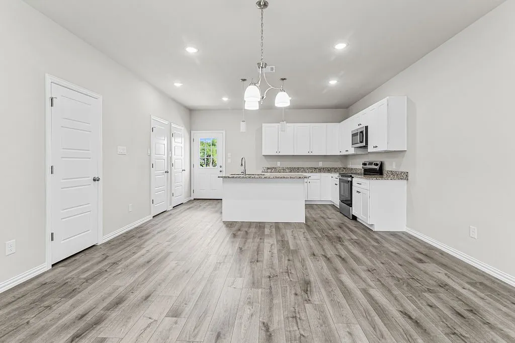 Duplex For Sale in Tarrant County , 3125 N Lumber Street, Fort Worth, Texas 76112, 6 Bedroom, 6 Bathroom, Garage spaces, 0 Sqft, built in 2025, mls#21300591, Real Estate Agent in Fort Worth, Homes For Sale in Tarrant county, Homes For Sale in Fort Worth, Realtor in Fort Worth Texas, Real Estate Brokerage Independent Realty Texas, Luminita Cordes Realtor