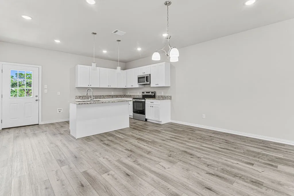 Duplex For Sale in Tarrant County , 3125 N Lumber Street, Fort Worth, Texas 76112, 6 Bedroom, 6 Bathroom, Garage spaces, 0 Sqft, built in 2025, mls#21300591, Real Estate Agent in Fort Worth, Homes For Sale in Tarrant county, Homes For Sale in Fort Worth, Realtor in Fort Worth Texas, Real Estate Brokerage Independent Realty Texas, Luminita Cordes Realtor
