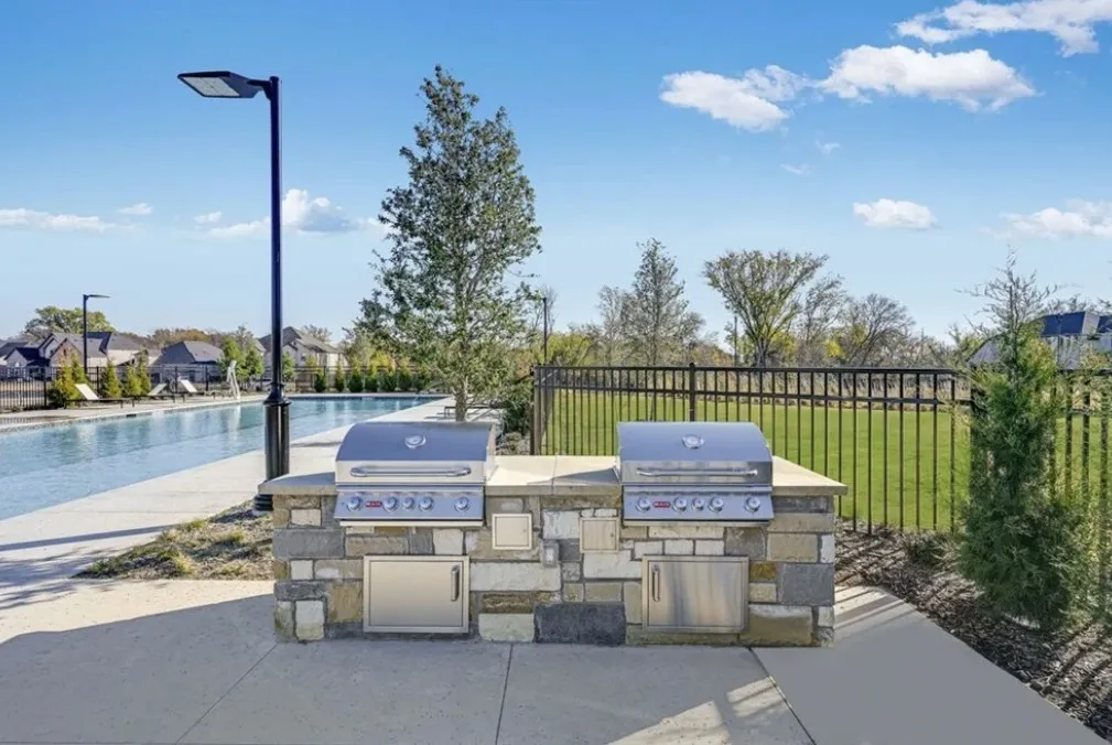 Cross Creek Meadows Community