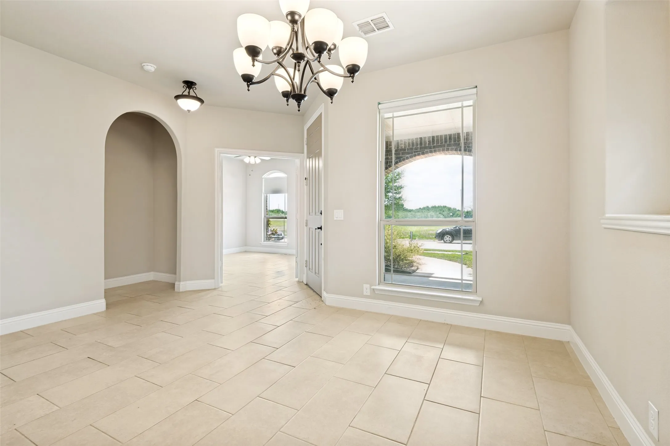 Single Family Residence For Rent in Kaufman County , 4005 Three Forks Road, Kaufman, Texas 75142, 4 Bedroom, 3 Bathroom, 2 Garage spaces, 3,375 Sqft, built in 2022, mls#21300624, Real Estate Agent in Kaufman, Homes For Rent in Kaufman county, Homes For Rent in Kaufman, Realtor in Kaufman Texas, Real Estate Brokerage Independent Realty Texas, Luminita Cordes Realtor