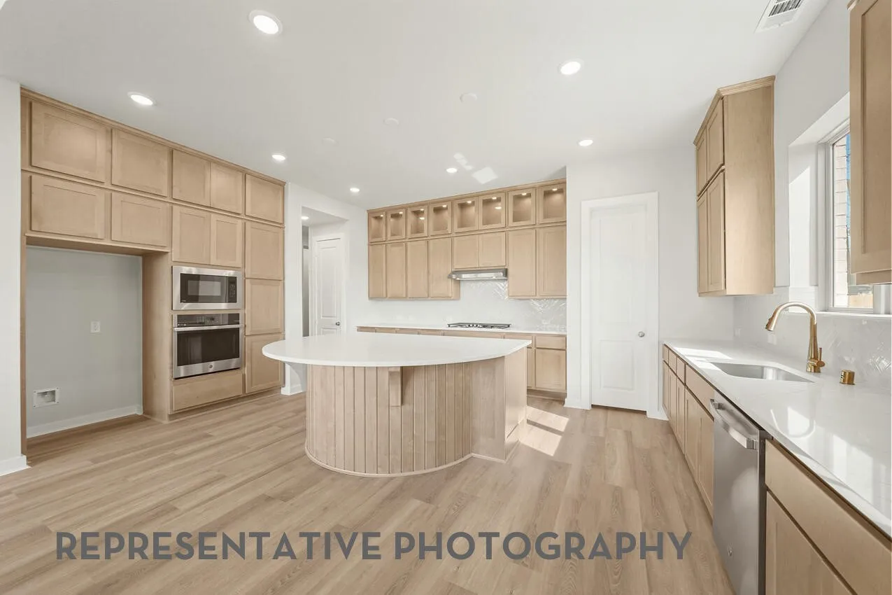 Single Family Residence For Sale in Denton County , 4341 Lamplights Drive, Celina, Texas 75078, 5 Bedroom, 7 Bathroom, 3 Garage spaces, 3,822 Sqft, built in 2026, mls#21300534, Real Estate Agent in Celina, Homes For Sale in Denton county, Homes For Sale in Celina, Realtor in Celina Texas, Real Estate Brokerage Independent Realty Texas, Luminita Cordes Realtor