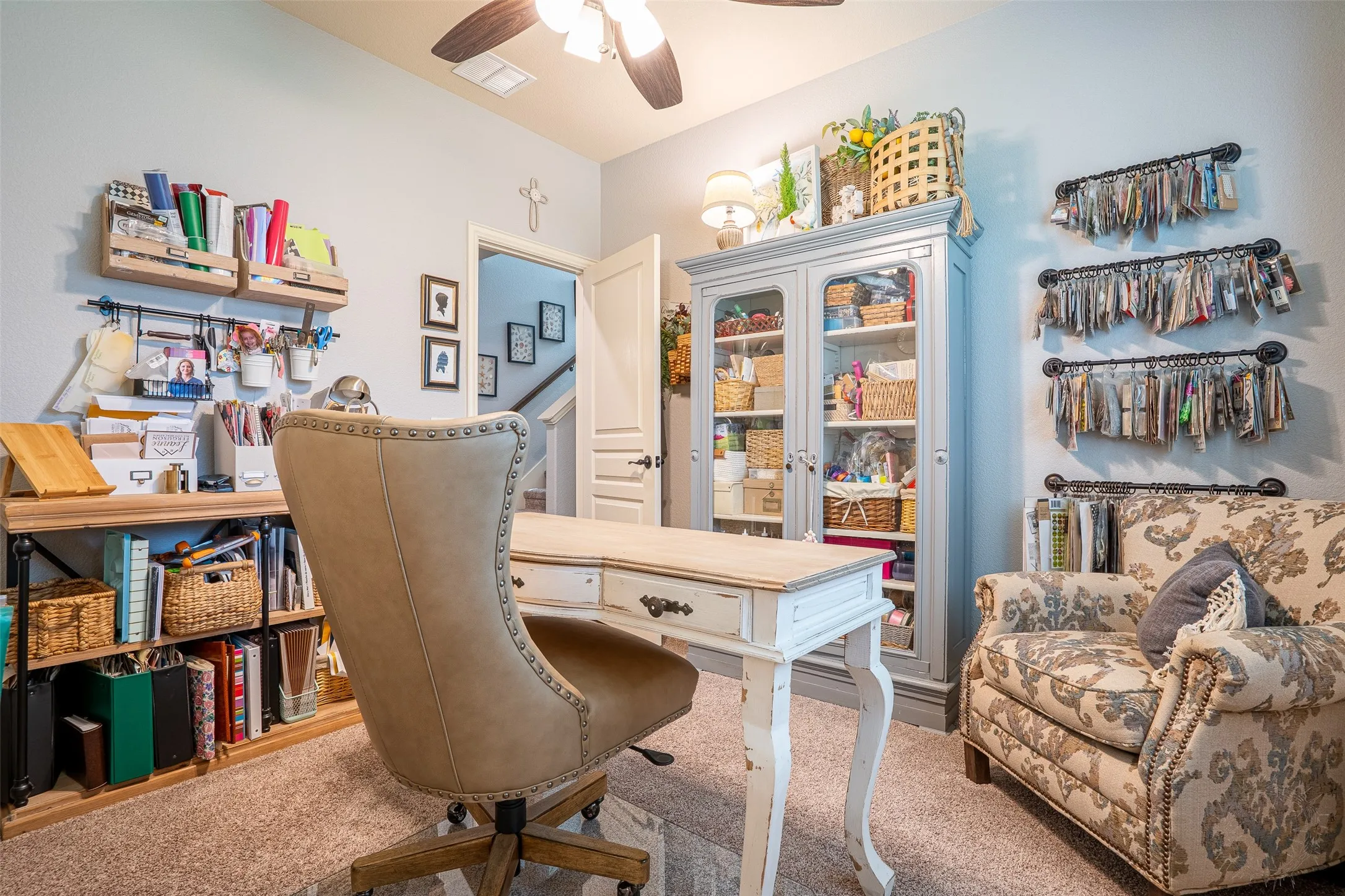 Single Family Residence For Sale in Tarrant County , 617 Fox Creek Trail, Fort Worth, Texas 76131, 4 Bedroom, 3 Bathroom, 2 Garage spaces, 2,550 Sqft, built in 2018, mls#21299891, Real Estate Agent in Fort Worth, Homes For Sale in Tarrant county, Homes For Sale in Fort Worth, Realtor in Fort Worth Texas, Real Estate Brokerage Independent Realty Texas, Luminita Cordes Realtor