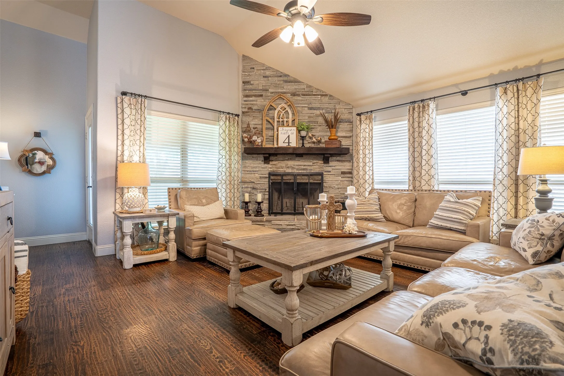 Single Family Residence For Sale in Tarrant County , 617 Fox Creek Trail, Fort Worth, Texas 76131, 4 Bedroom, 3 Bathroom, 2 Garage spaces, 2,550 Sqft, built in 2018, mls#21299891, Real Estate Agent in Fort Worth, Homes For Sale in Tarrant county, Homes For Sale in Fort Worth, Realtor in Fort Worth Texas, Real Estate Brokerage Independent Realty Texas, Luminita Cordes Realtor