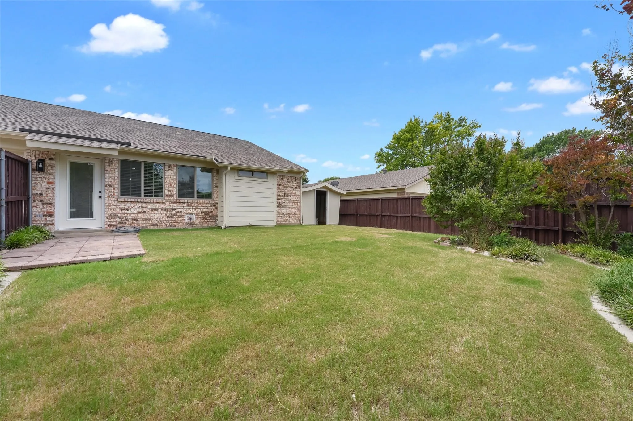 Single Family Residence For Sale in Collin County , 3705 Glover Drive, Plano, Texas 75074, 3 Bedroom, 2 Bathroom, 2 Garage spaces, 1,445 Sqft, built in 1984, mls#21300641, Real Estate Agent in Plano, Homes For Sale in Collin county, Homes For Sale in Plano, Realtor in Plano Texas, Real Estate Brokerage Independent Realty Texas, Luminita Cordes Realtor
