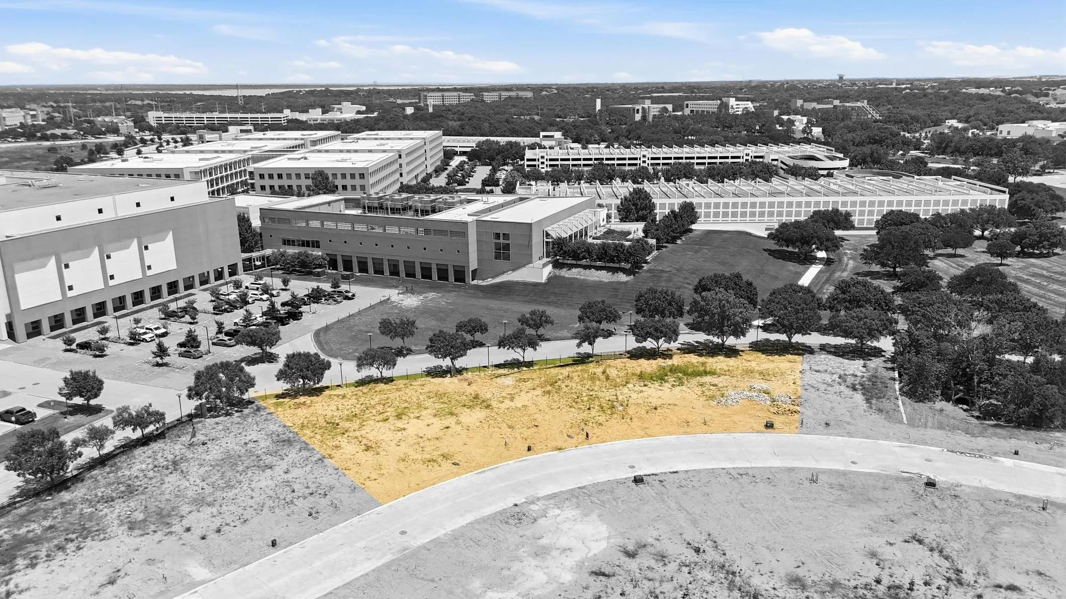 Build your dream homes in these 3 lots.