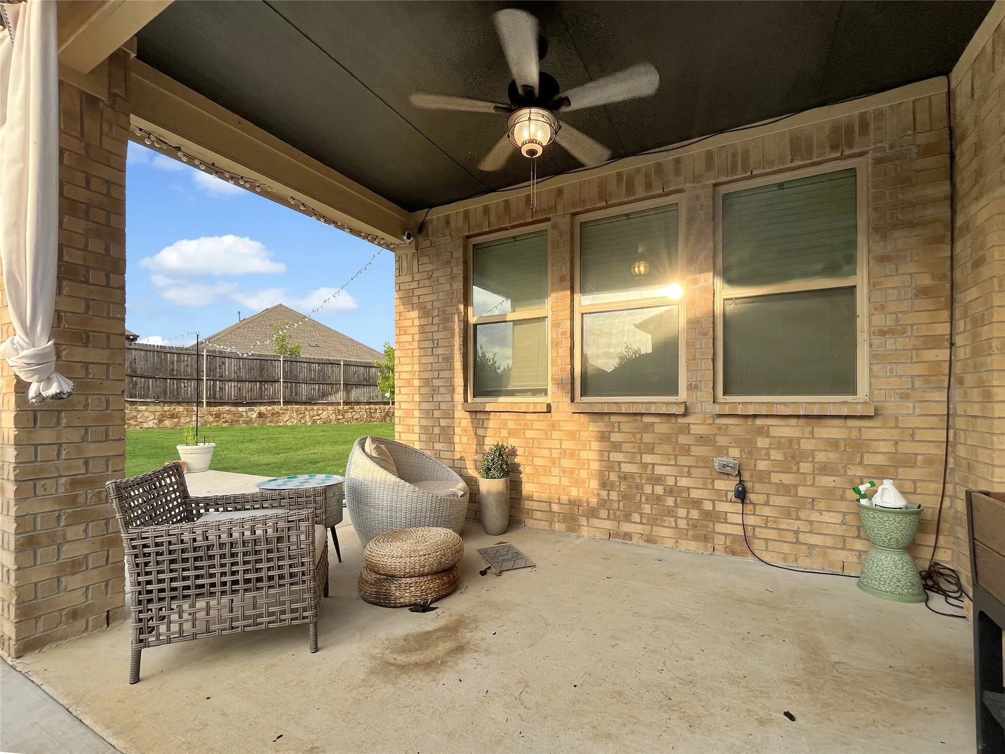 Single Family Residence For Rent in Denton County , 11229 Yellow Rose Way, Aubrey, Texas 76227, 3 Bedrooms, 2 Bathrooms, 2 Garage spaces, 1,791 Sqft, built in 2022, Price $5,400, mls#21272011, Real Estate Agent in Aubrey, Homes For Rent in Denton county, Homes For Rent in Aubrey, Realtor in Aubrey Texas, Real Estate Brokerage Independent Realty Texas, Luminita Cordes Realtor