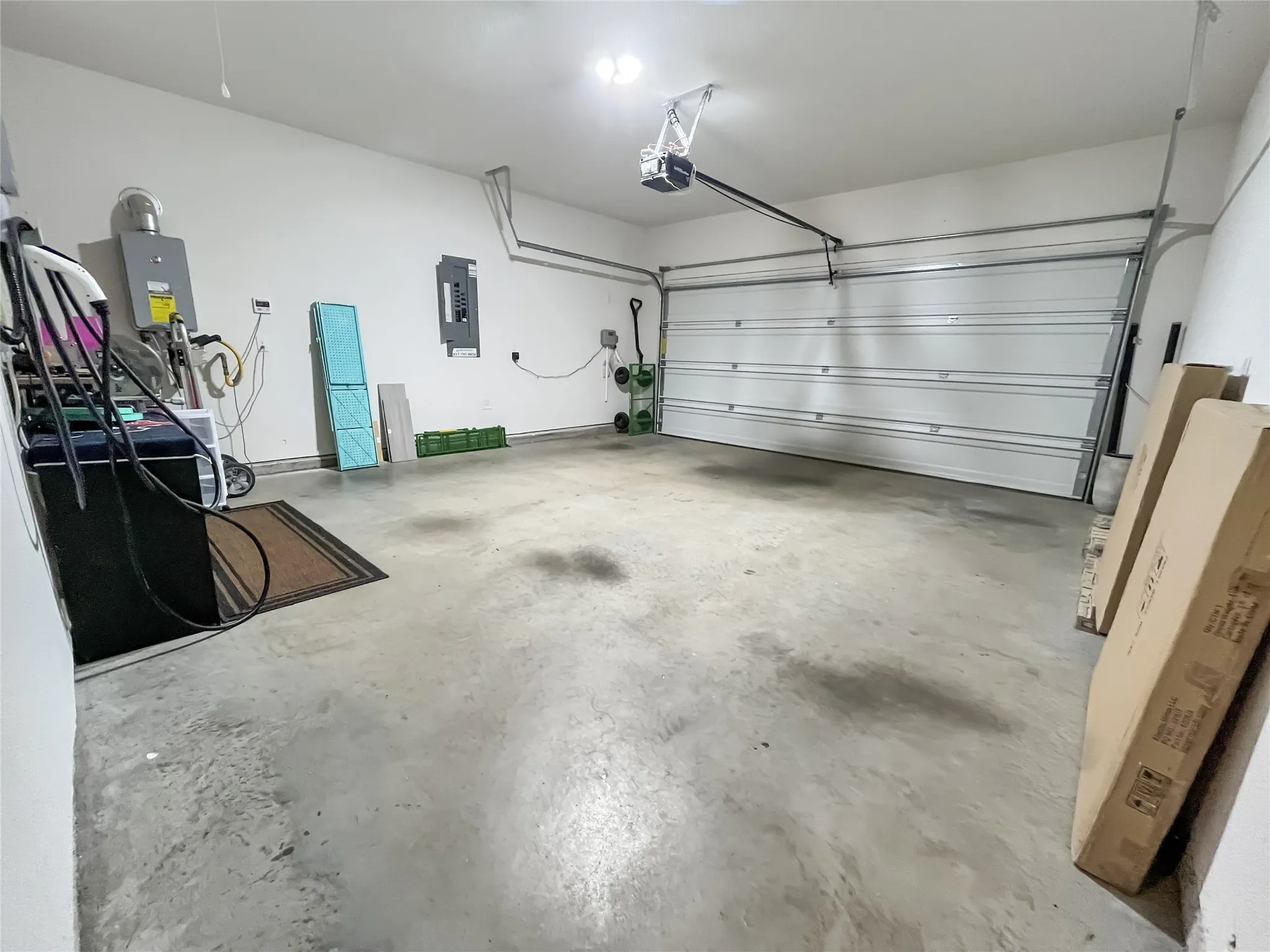 Single Family Residence For Rent in Denton County , 11229 Yellow Rose Way, Aubrey, Texas 76227, 3 Bedrooms, 2 Bathrooms, 2 Garage spaces, 1,791 Sqft, built in 2022, Price $5,400, mls#21272011, Real Estate Agent in Aubrey, Homes For Rent in Denton county, Homes For Rent in Aubrey, Realtor in Aubrey Texas, Real Estate Brokerage Independent Realty Texas, Luminita Cordes Realtor