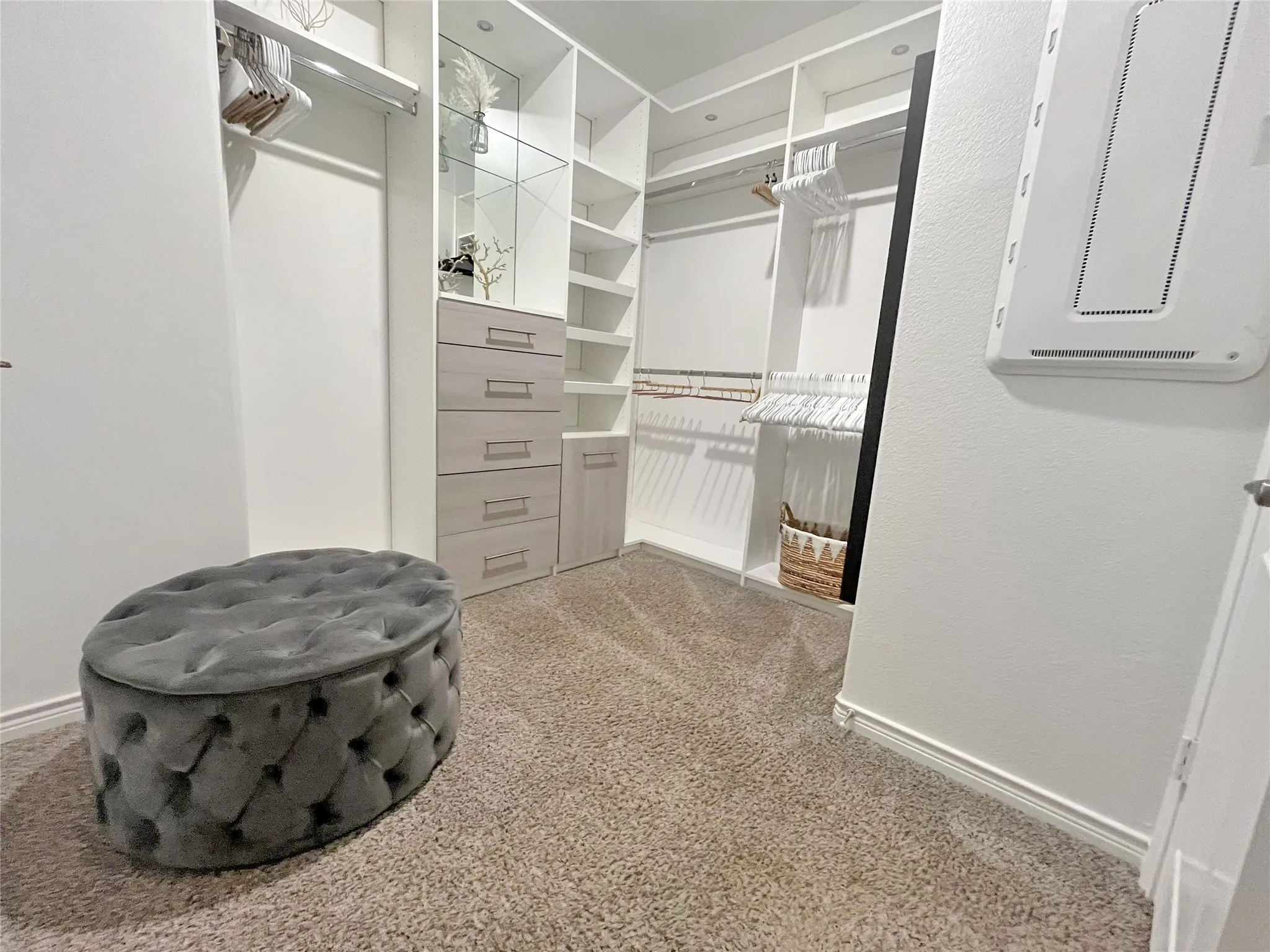 Single Family Residence For Rent in Denton County , 11229 Yellow Rose Way, Aubrey, Texas 76227, 3 Bedrooms, 2 Bathrooms, 2 Garage spaces, 1,791 Sqft, built in 2022, Price $5,400, mls#21272011, Real Estate Agent in Aubrey, Homes For Rent in Denton county, Homes For Rent in Aubrey, Realtor in Aubrey Texas, Real Estate Brokerage Independent Realty Texas, Luminita Cordes Realtor