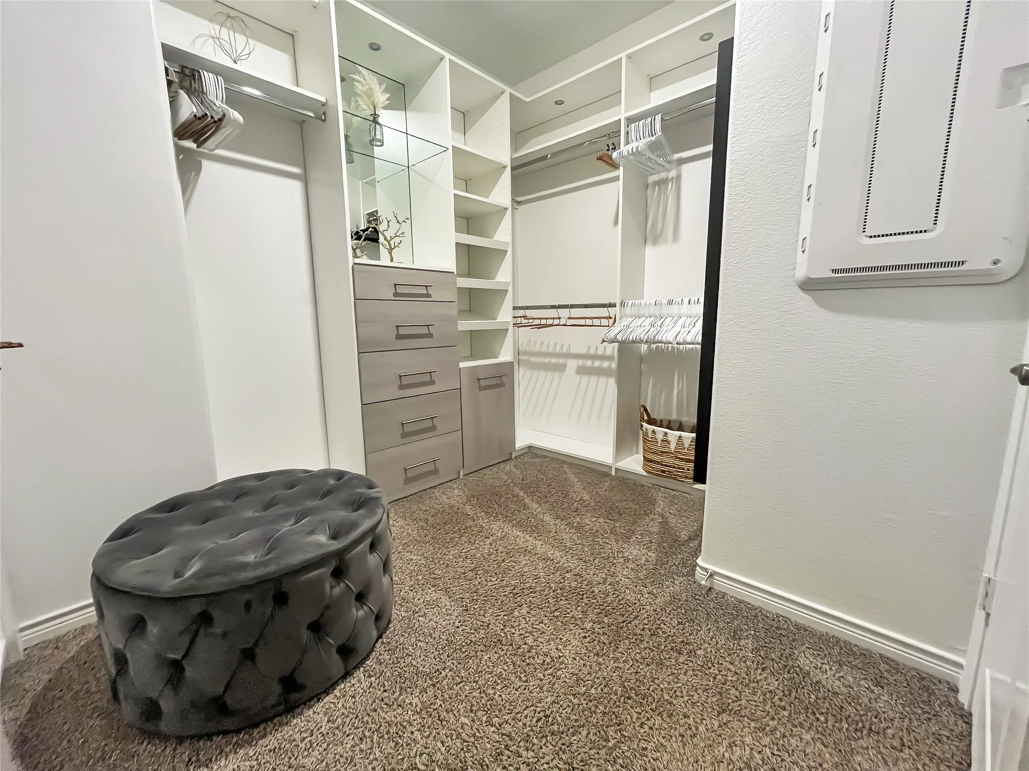 Single Family Residence For Rent in Denton County , 11229 Yellow Rose Way, Aubrey, Texas 76227, 3 Bedrooms, 2 Bathrooms, 2 Garage spaces, 1,791 Sqft, built in 2022, Price $5,400, mls#21272011, Real Estate Agent in Aubrey, Homes For Rent in Denton county, Homes For Rent in Aubrey, Realtor in Aubrey Texas, Real Estate Brokerage Independent Realty Texas, Luminita Cordes Realtor