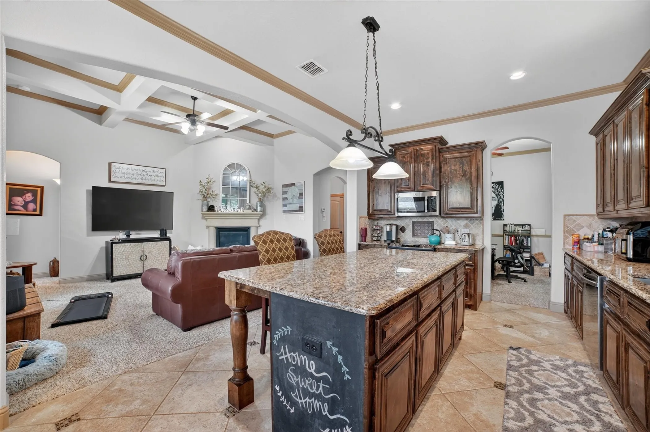 Single Family Residence For Sale in Rockwall County , 172 Buffington Avenue, Fate, Texas 75189, 3 Bedroom, 2 Bathroom, 2 Garage spaces, 1,844 Sqft, built in 2012, mls#21298285, Real Estate Agent in Fate, Homes For Sale in Rockwall county, Homes For Sale in Fate, Realtor in Fate Texas, Real Estate Brokerage Independent Realty Texas, Luminita Cordes Realtor