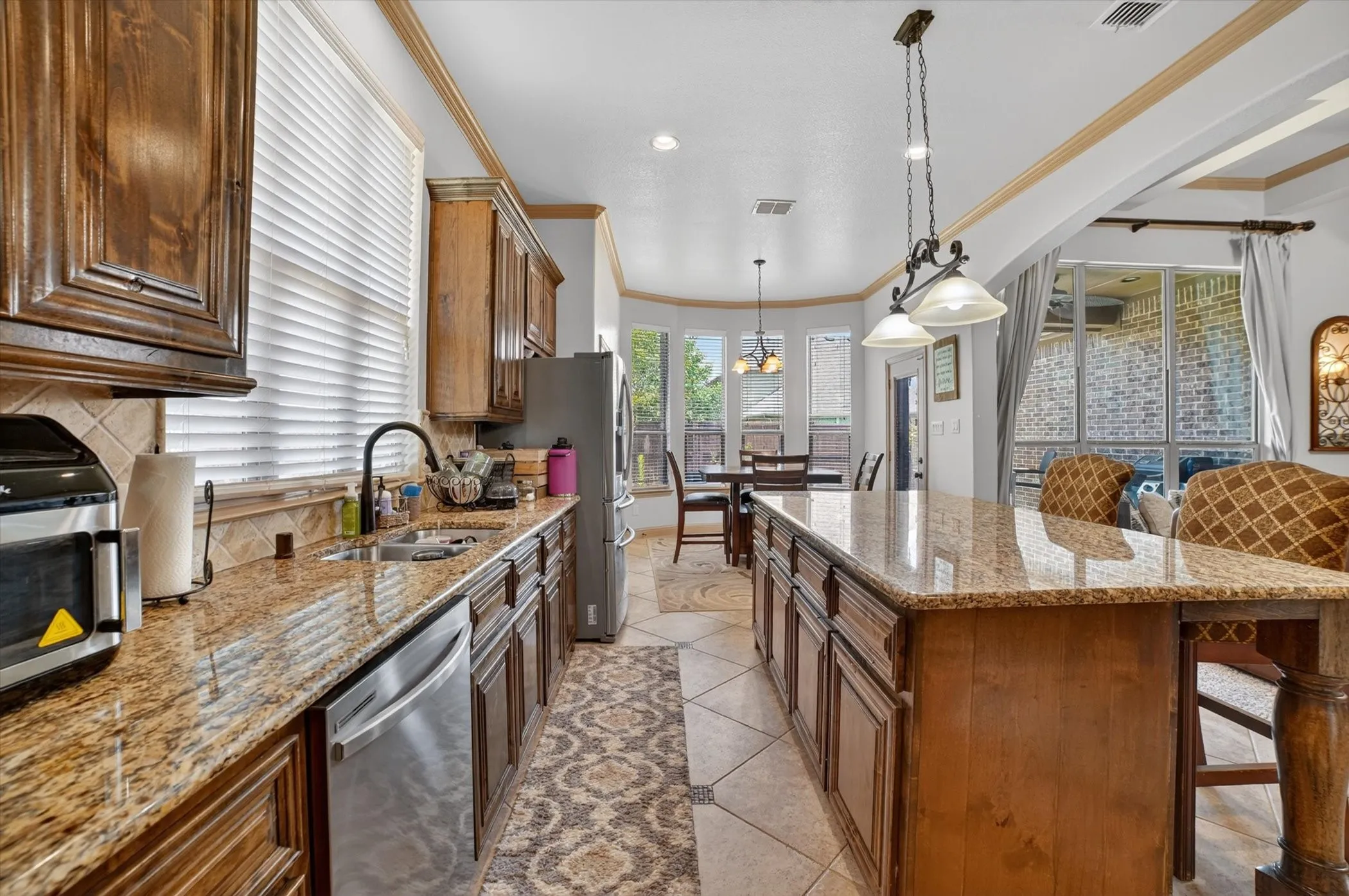 Single Family Residence For Sale in Rockwall County , 172 Buffington Avenue, Fate, Texas 75189, 3 Bedroom, 2 Bathroom, 2 Garage spaces, 1,844 Sqft, built in 2012, mls#21298285, Real Estate Agent in Fate, Homes For Sale in Rockwall county, Homes For Sale in Fate, Realtor in Fate Texas, Real Estate Brokerage Independent Realty Texas, Luminita Cordes Realtor