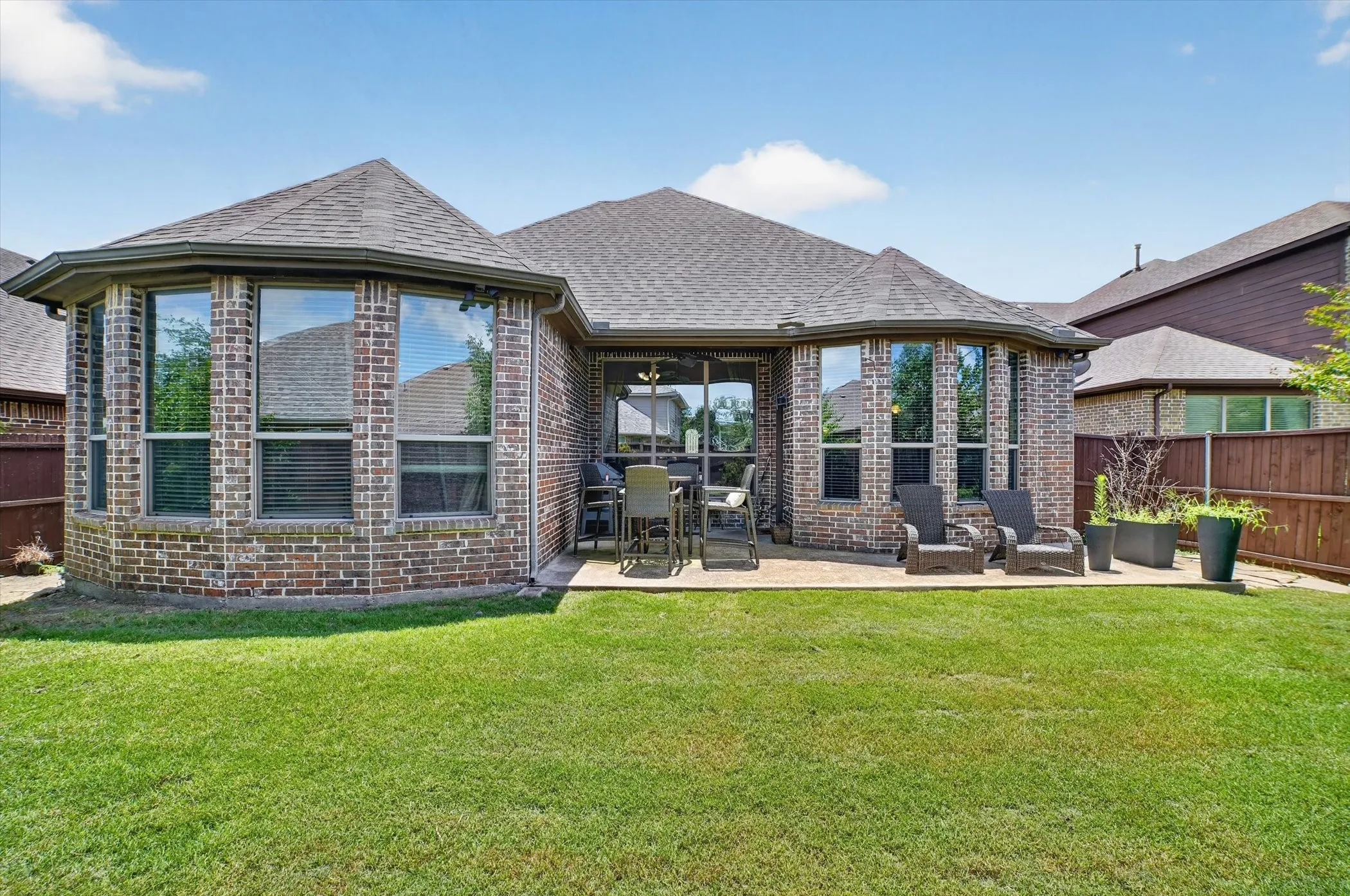 Single Family Residence For Sale in Rockwall County , 172 Buffington Avenue, Fate, Texas 75189, 3 Bedroom, 2 Bathroom, 2 Garage spaces, 1,844 Sqft, built in 2012, mls#21298285, Real Estate Agent in Fate, Homes For Sale in Rockwall county, Homes For Sale in Fate, Realtor in Fate Texas, Real Estate Brokerage Independent Realty Texas, Luminita Cordes Realtor